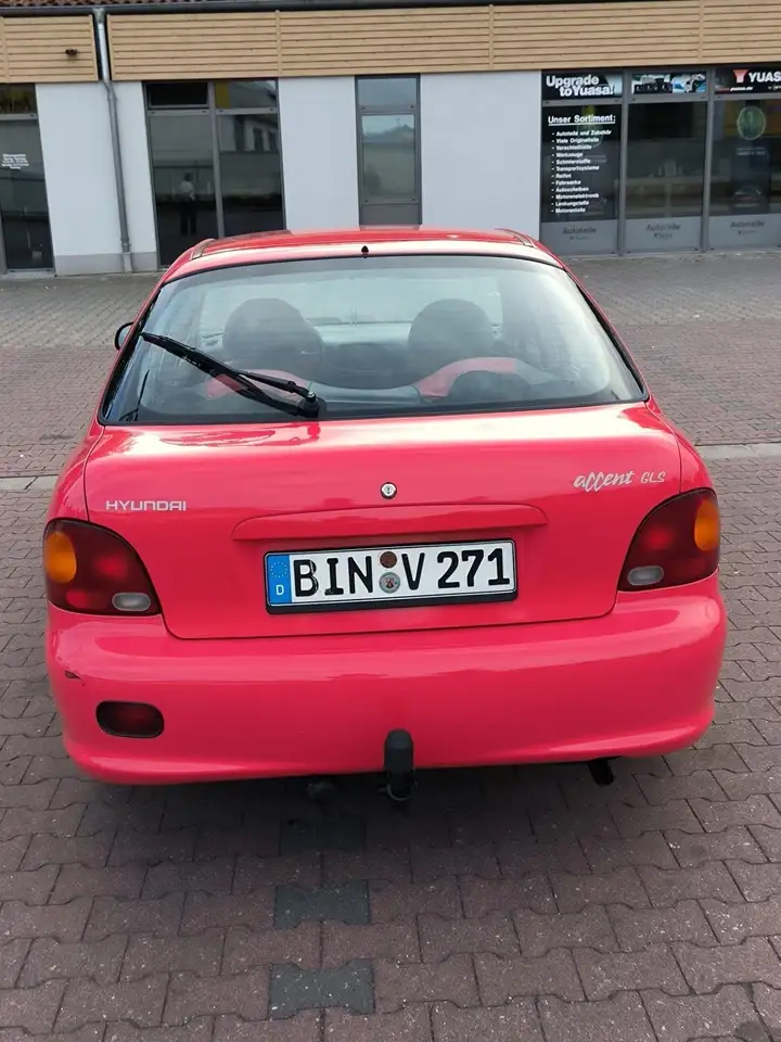 Hyundai ACCENT 1.3 GLS Limited Edition, foto 6
