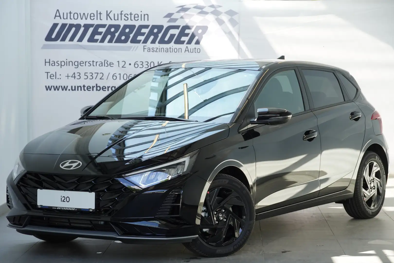 Hyundai i20 Comfort Line 1.0 T-GDI Schwarz - 2