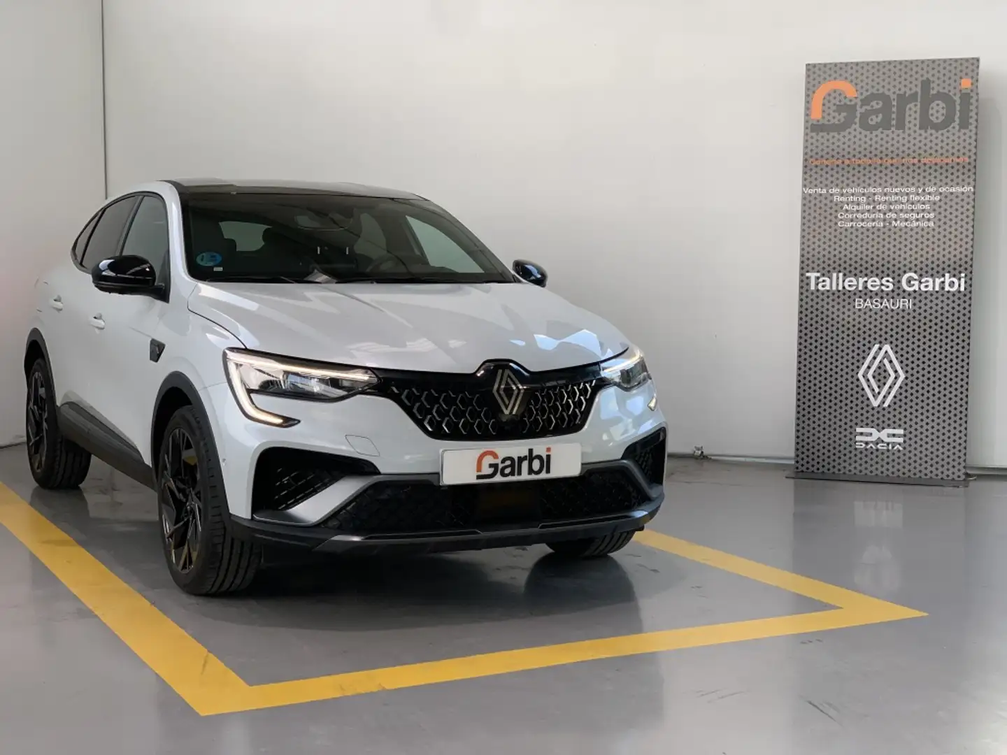 Renault Arkana 1.6 E-Tech Esprit Alpine 105kW Blanco - 1