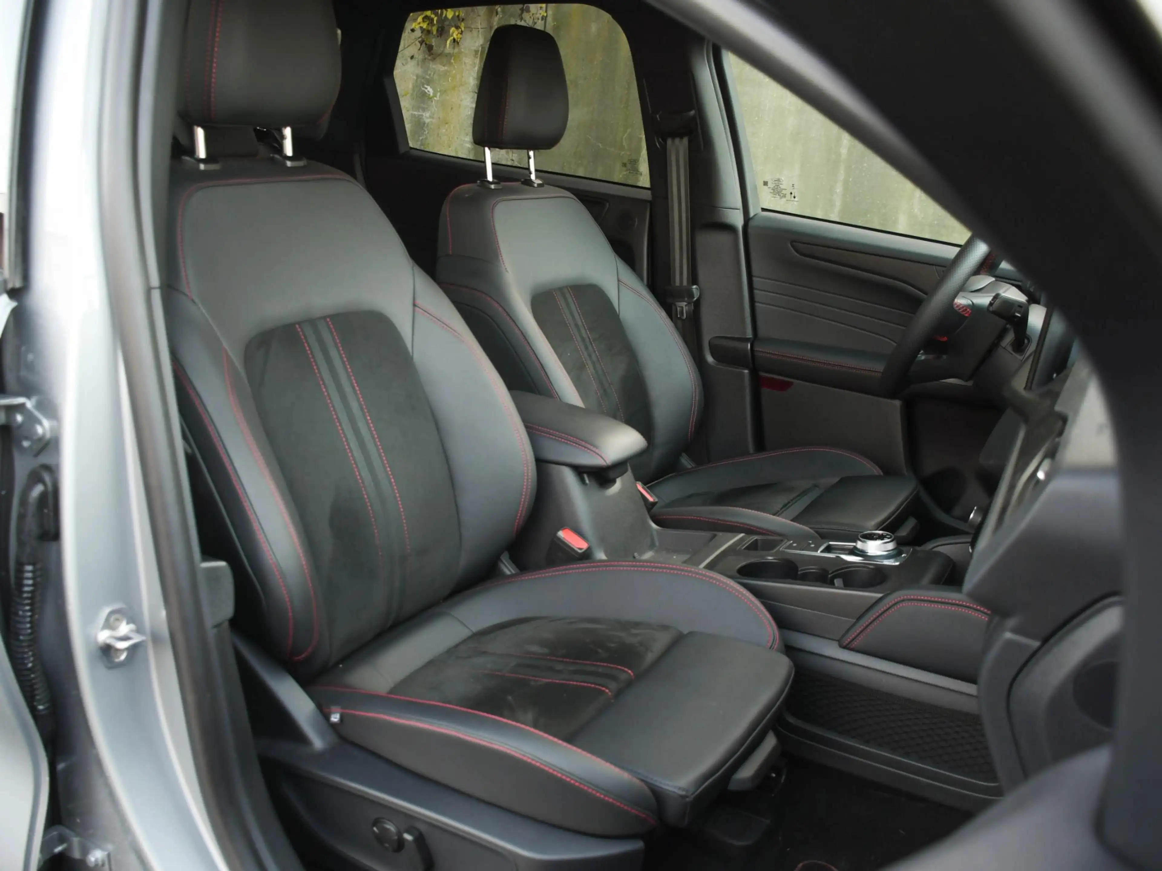 Ford Kuga ST-Line X 2.5 PHEV 243pk Automaat OFFLINE I.V.M. K — photo 11
