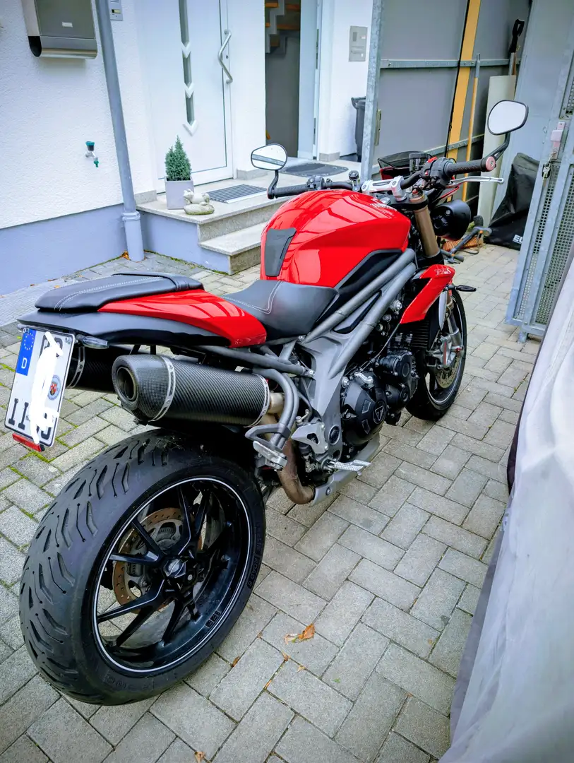 Triumph Speed Triple S Naked Bike Rouge - 1