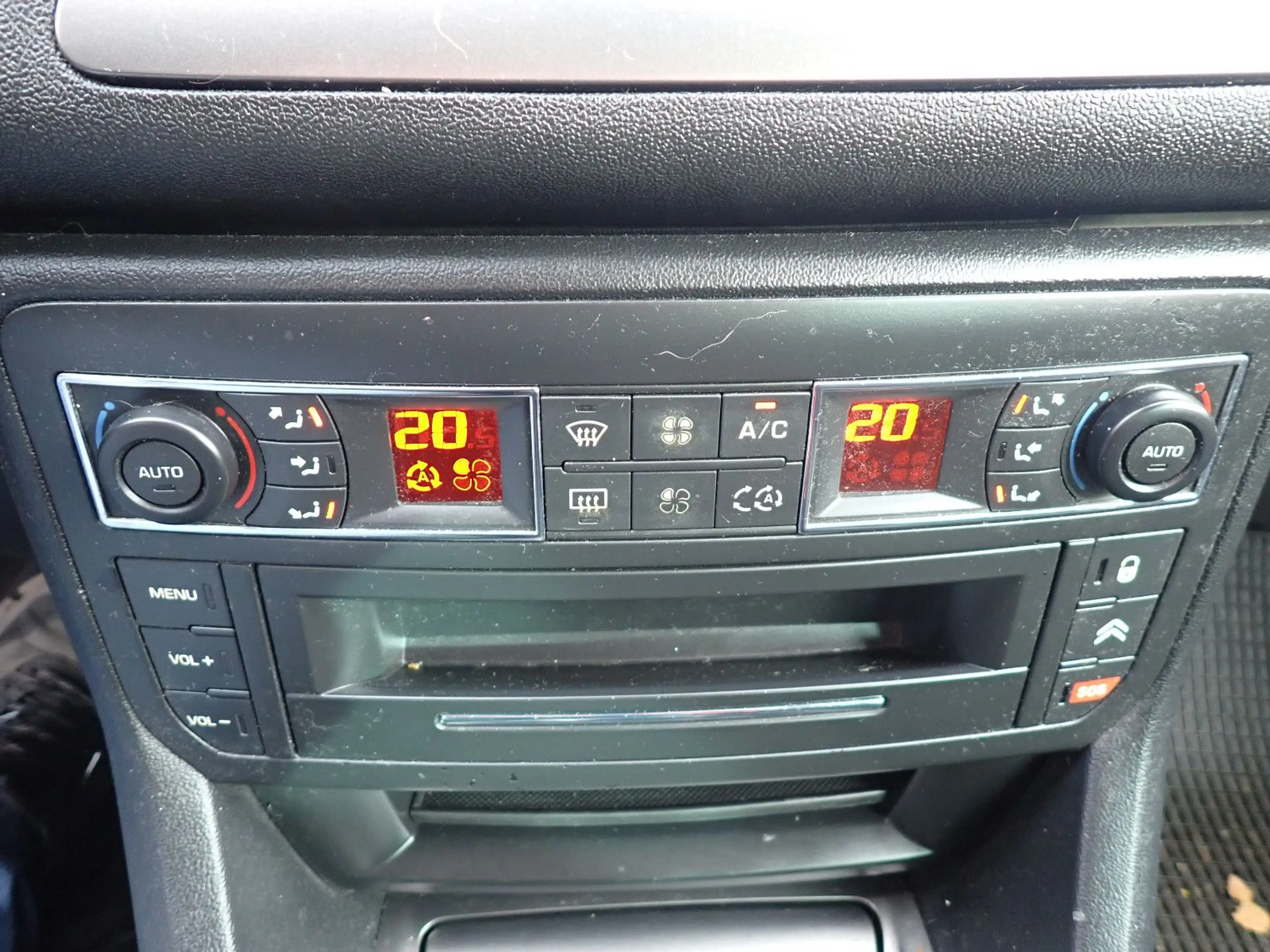 Citroen C5 Tourer Business Navi Alu 6 Gang — photo 11