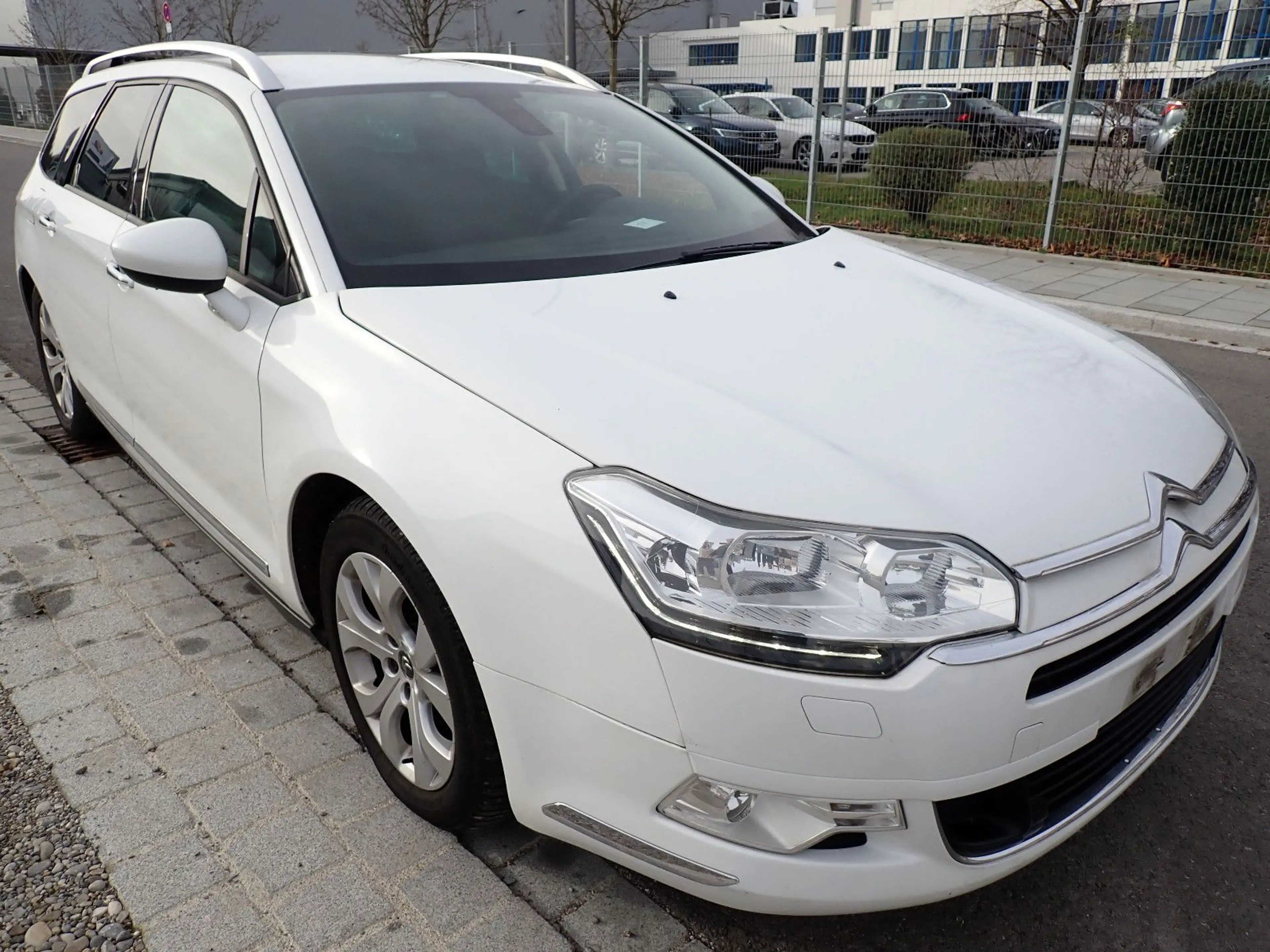 Citroen C5 Tourer Business Navi Alu 6 Gang — photo 2