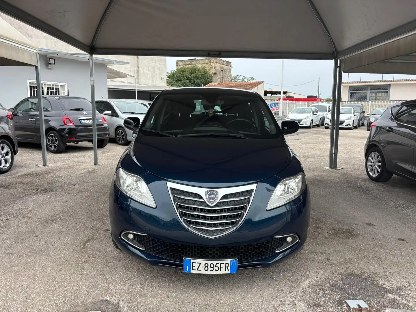 Lancia Ypsilon Ypsilon III 2011 1.2 8v Platinum 69cv E6 Blu/Azzurro - 1