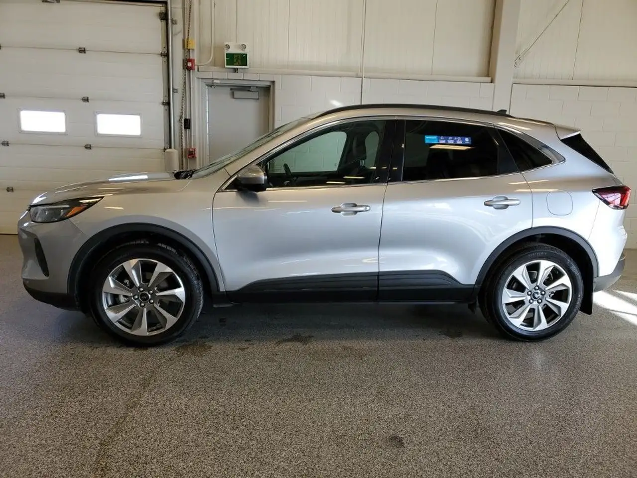 Ford Escape снимка Ford Escape