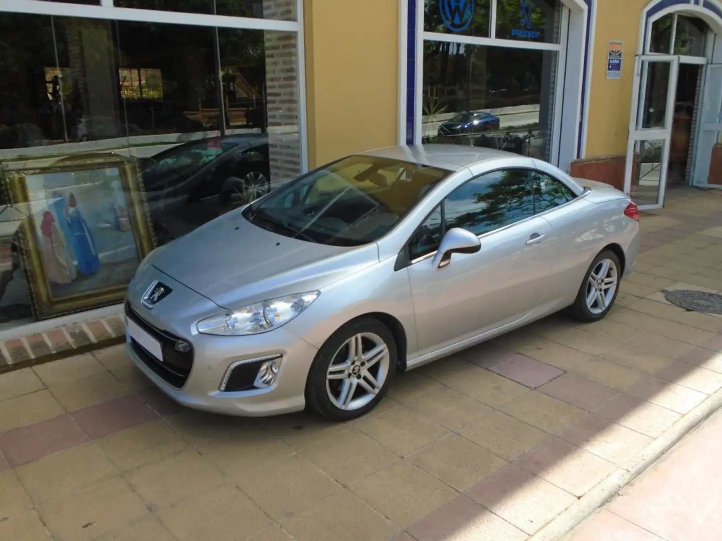 Peugeot 308 Descapotable Automático de 2 Puertas Plateado - 2