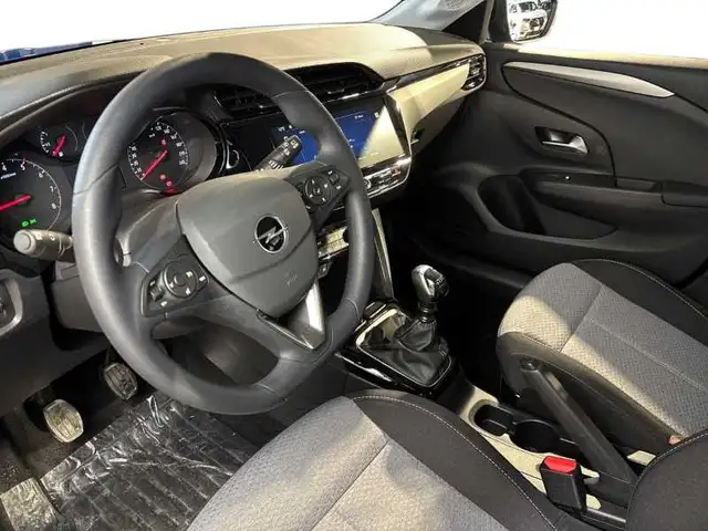 Opel Corsa view 11