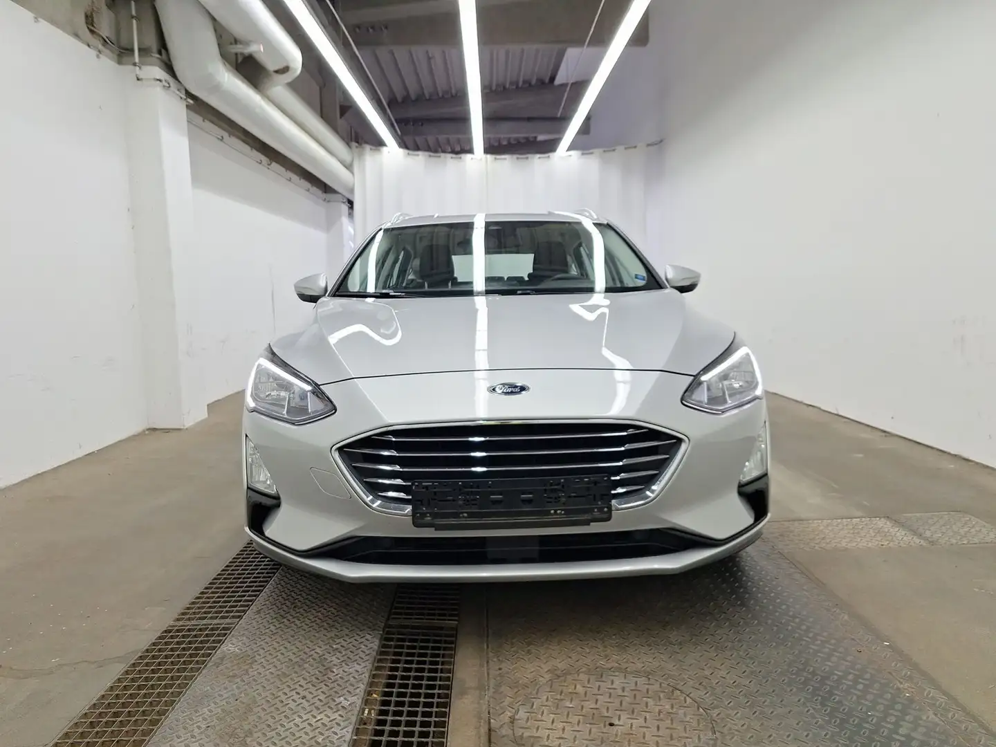 Ford Focus Titanium LED Navi AppleCarPlay SHZ LHZ GRA PDC - 2