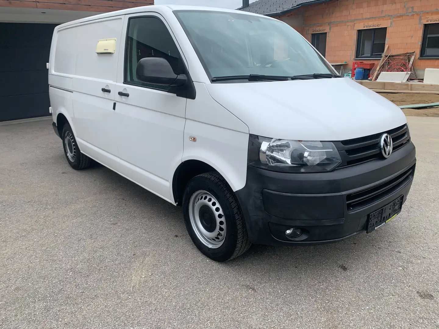 Volkswagen T5 Transporter Kasten,Pickerl+Service Neu,Mwst.Ausweisbar Weiß - 2