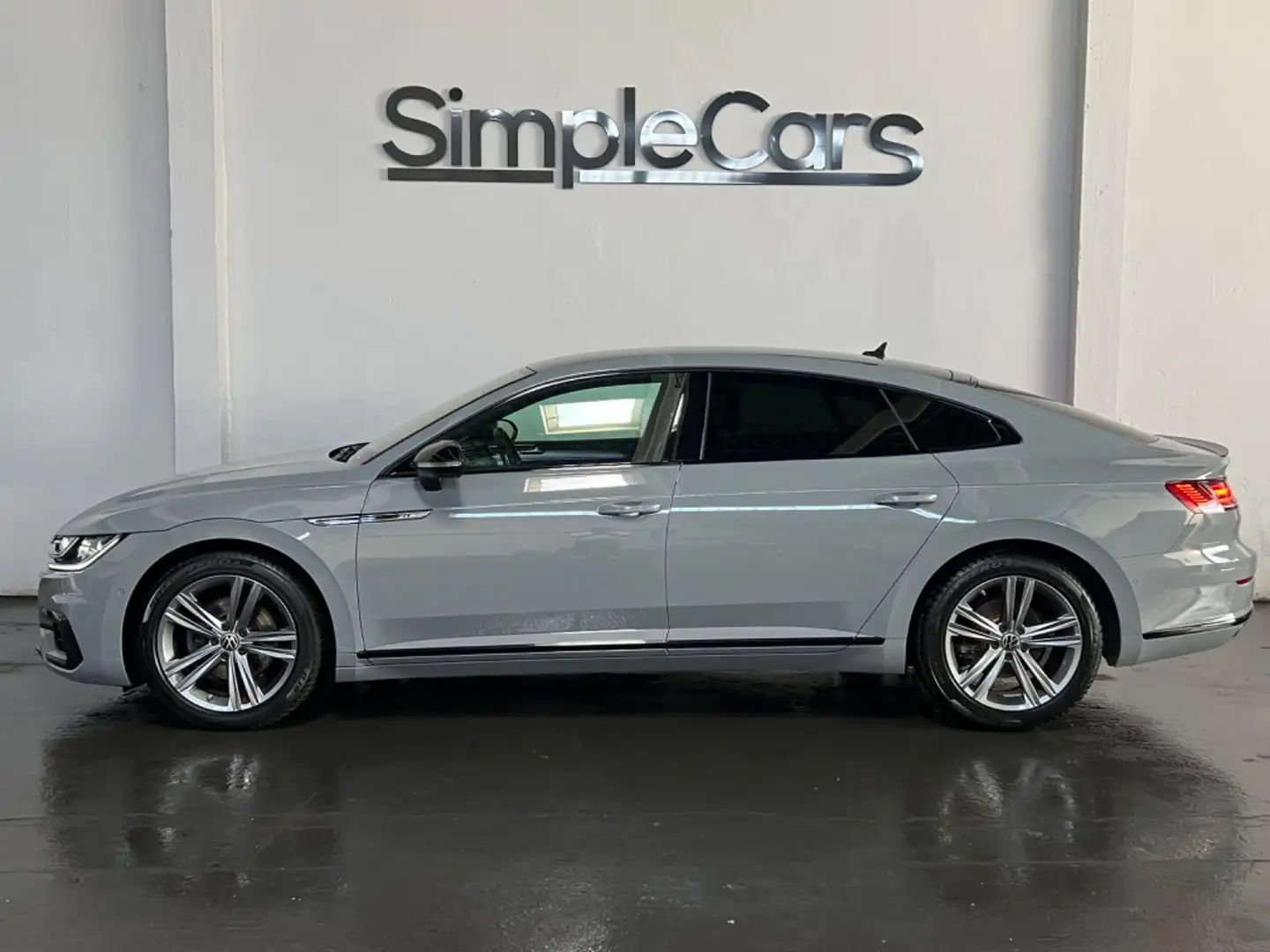Volkswagen Arteon R-Line Edition *VIRTUAL*KAMERA*ACC* Gris - 2