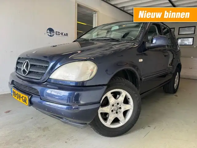 Mercedes-Benz ML 320 M-klasse 320 AUT LEER 4WD RIJDT GOED NAP APK YOUNG