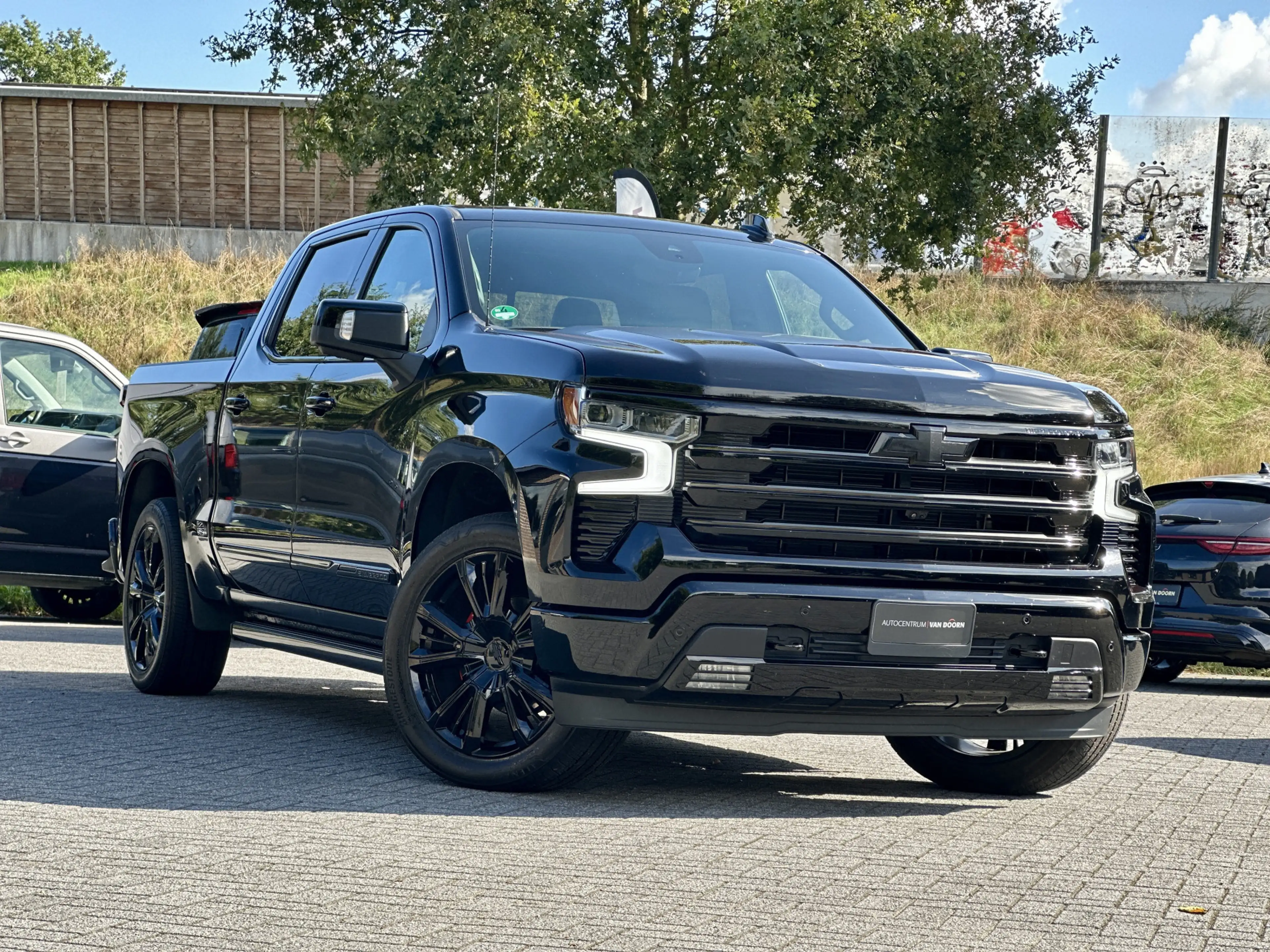 Chevrolet Silverado Chevrolet | 1500 | 6.2 V8 LPG | High Country | Ele — photo 16