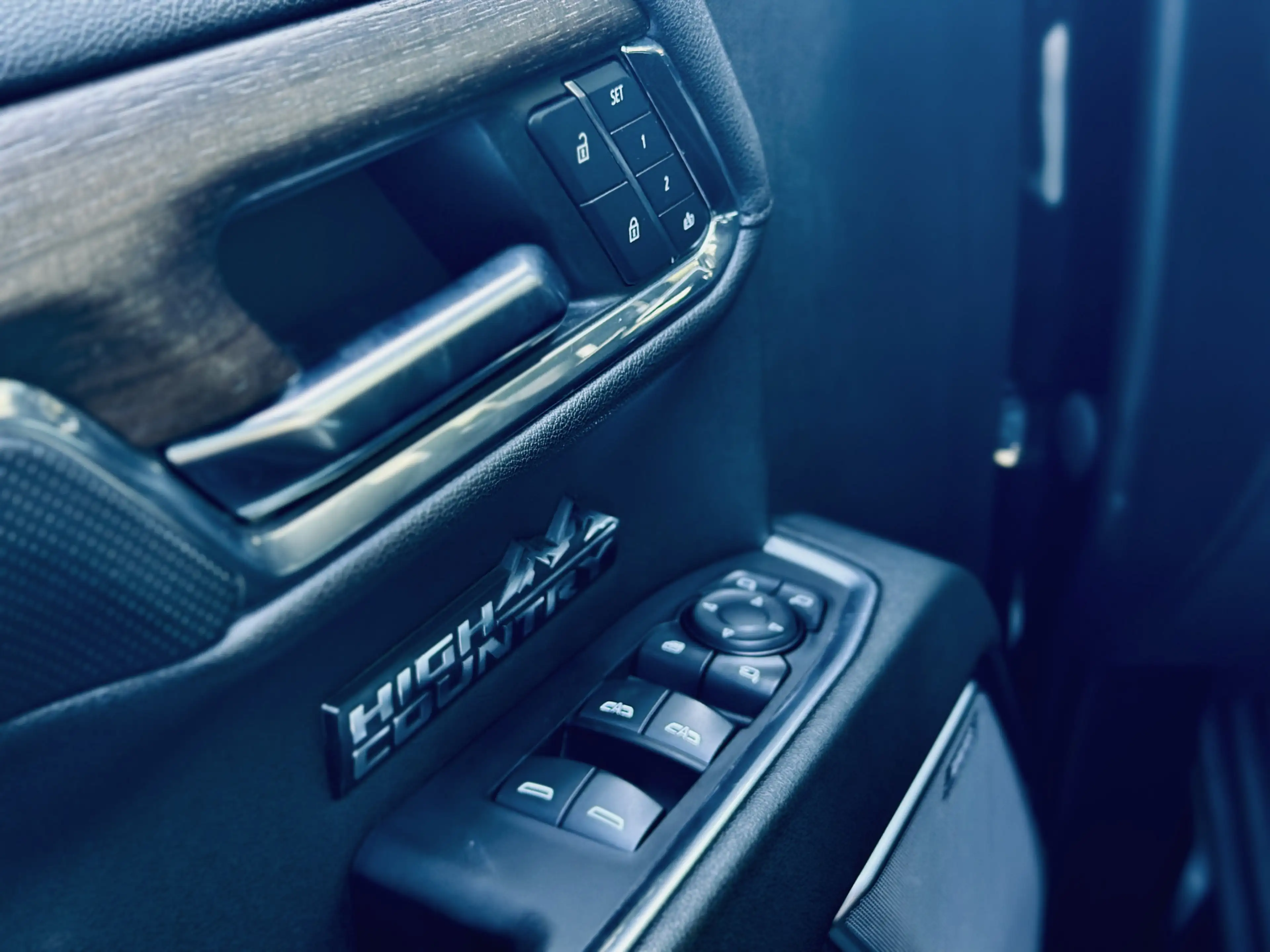 Chevrolet Silverado Chevrolet | 1500 | 6.2 V8 LPG | High Country | Ele — photo 38