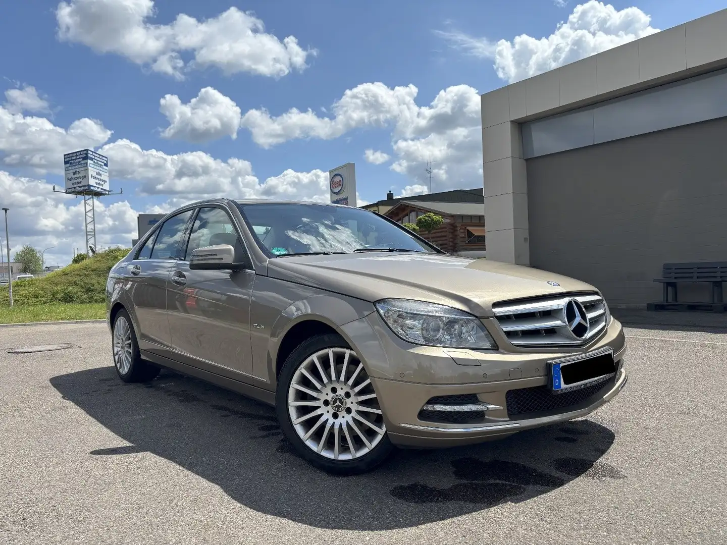 Mercedes-Benz C 350 C 350 CDI DPF 7G-TRONIC BlueEFFICIENCY Avantgarde Золотистый - 1