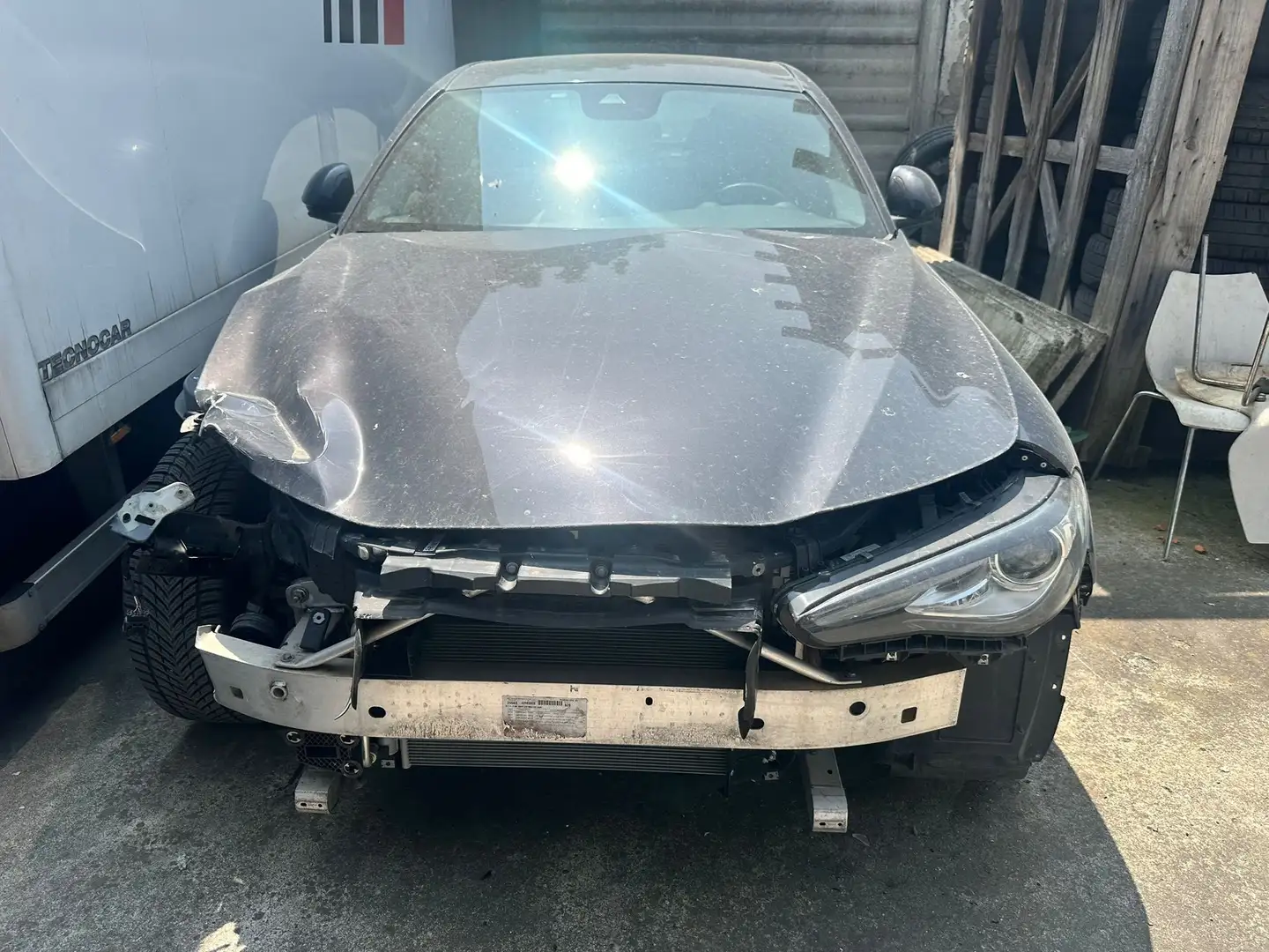Alfa Romeo Giulia Giulia 2.2 SINISTRATA - 2