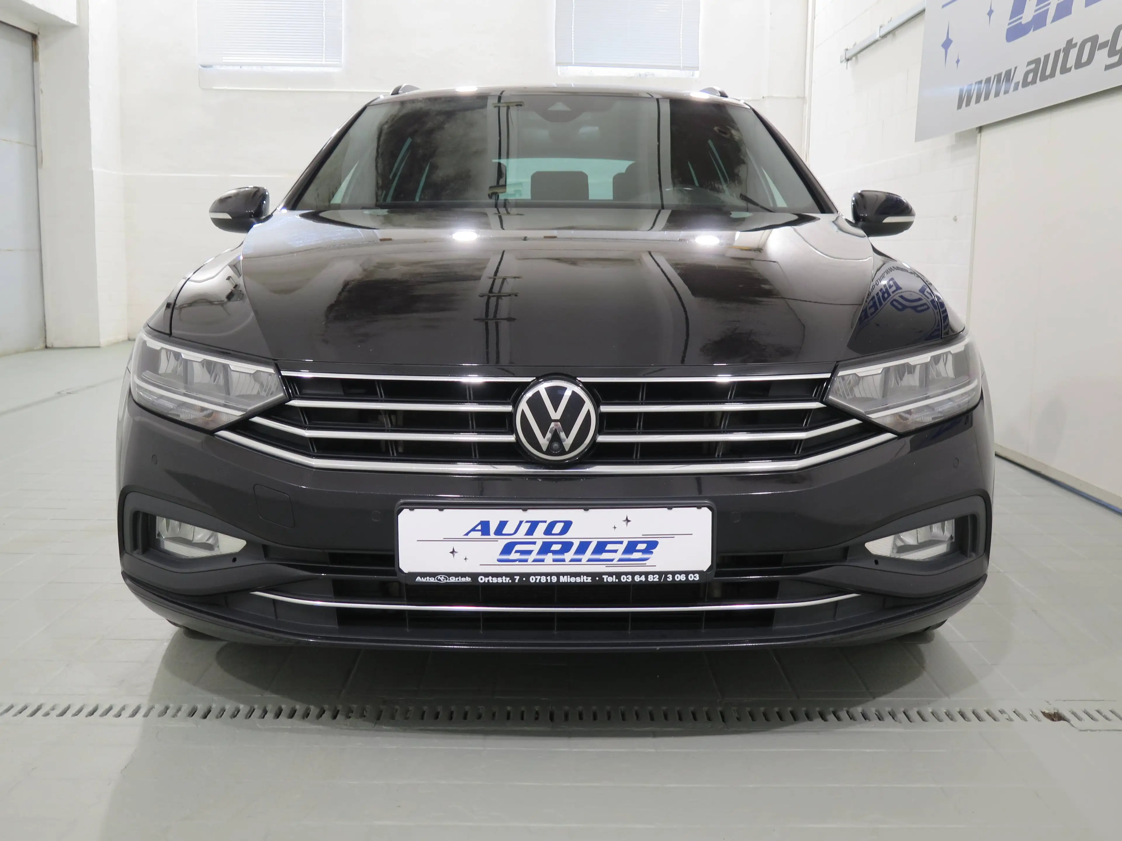 Volkswagen Passat Variant Business, LED, Navi, AHK, ACC, RFK, App — photo 3