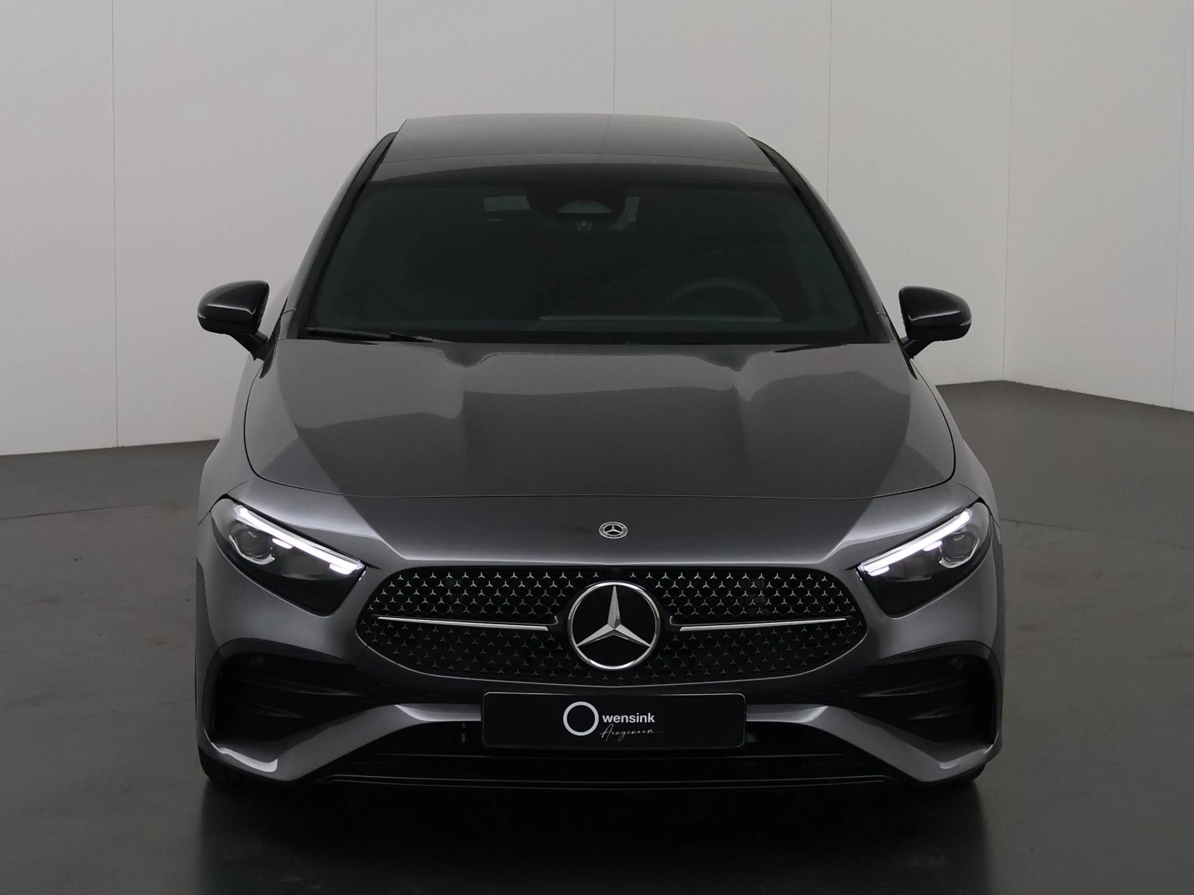Mercedes-Benz A 180 Star Edition AMG Line | Night | Panoramadak | Sfee — photo 3