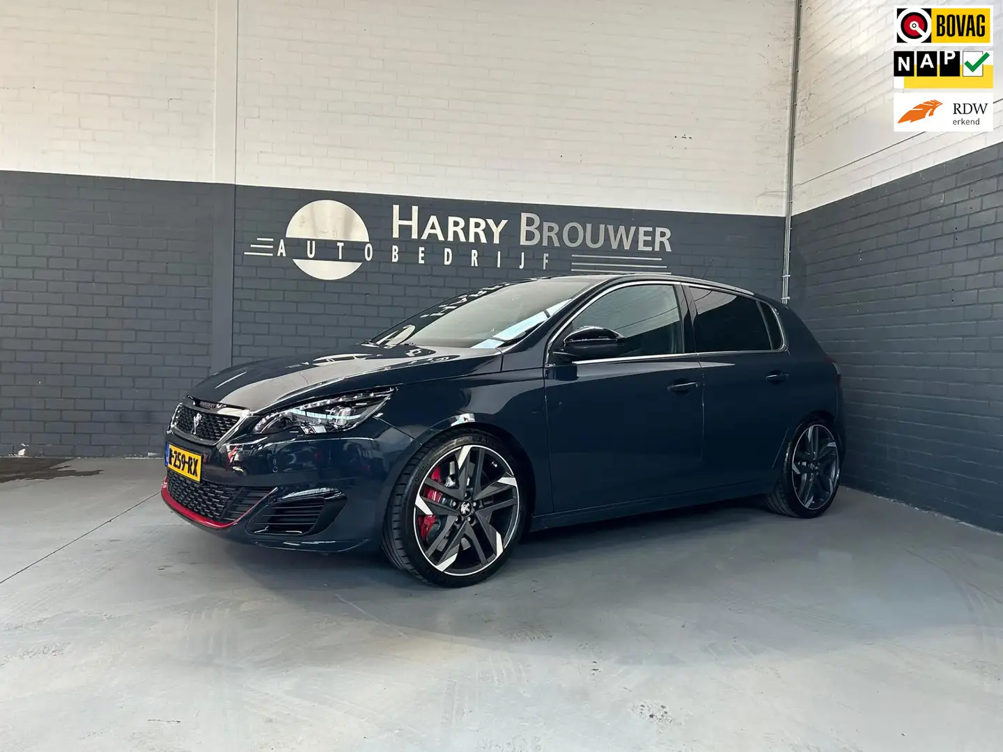 Peugeot 308 1.6 e-THP GTi 270 Pk, panorama, Nieuwstaat. Hele v Grijs - 1