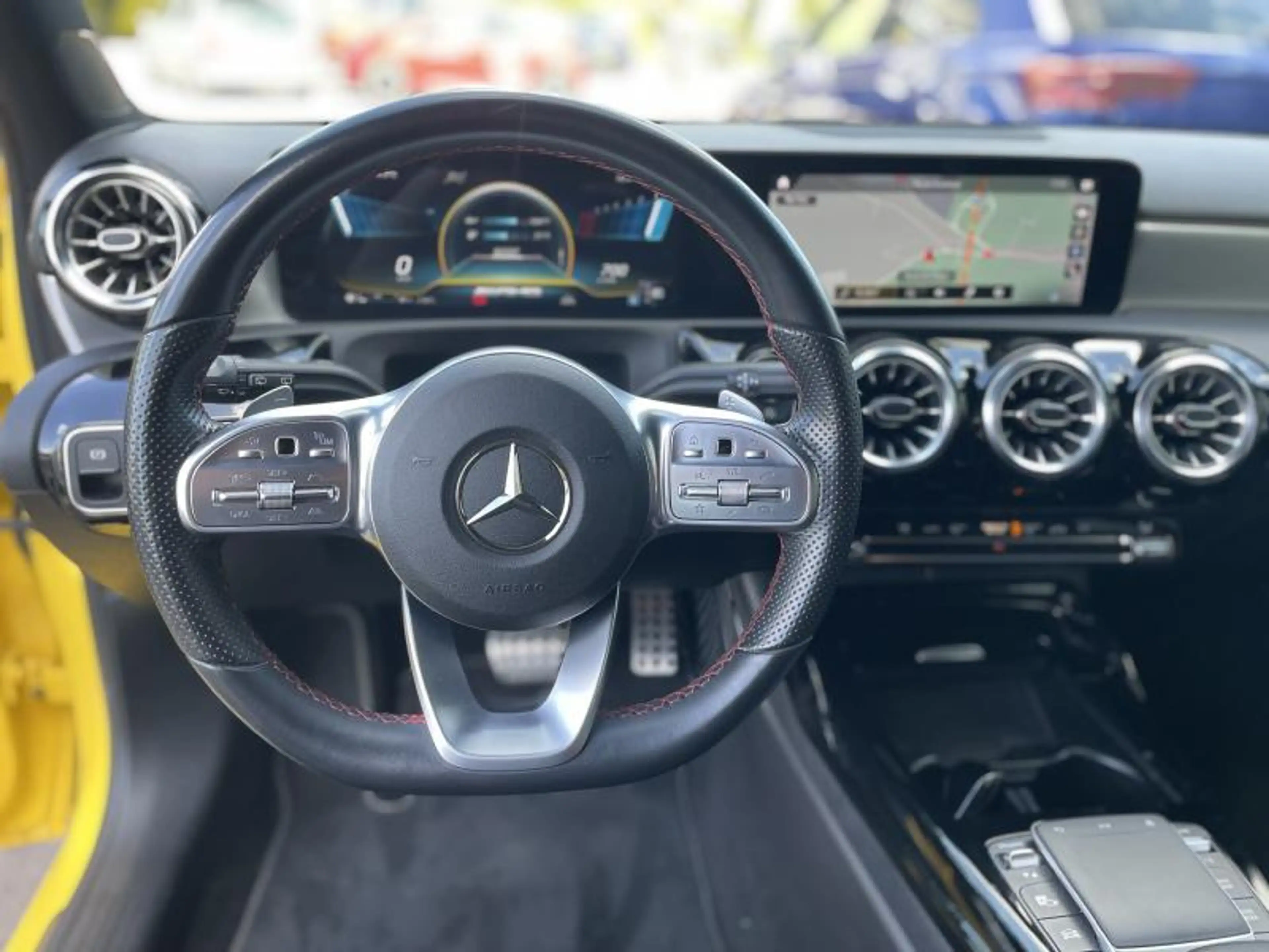 Mercedes-Benz A 35 AMG 4 Matic Pack Aéro — photo 8