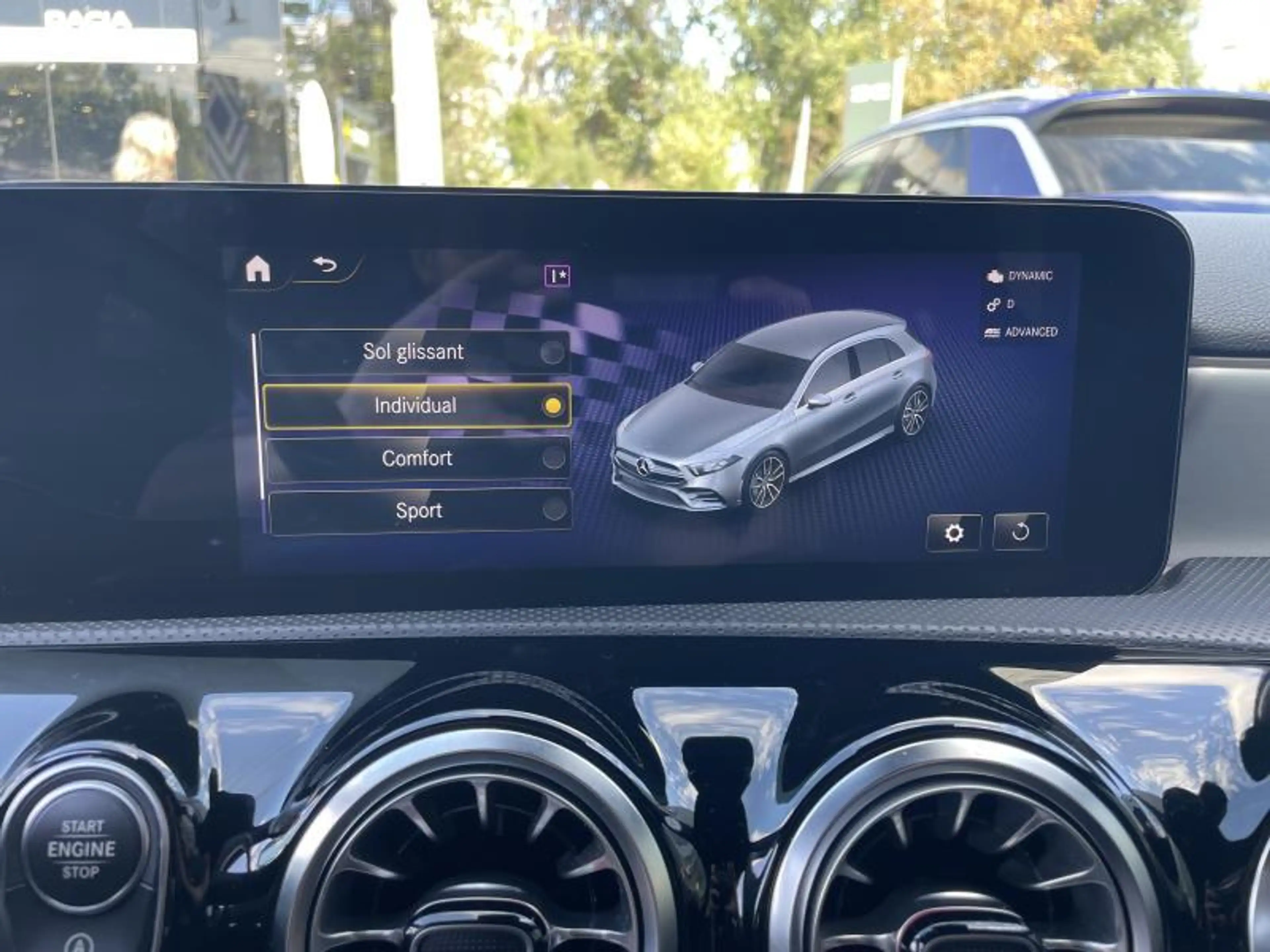 Mercedes-Benz A 35 AMG 4 Matic Pack Aéro — photo 11