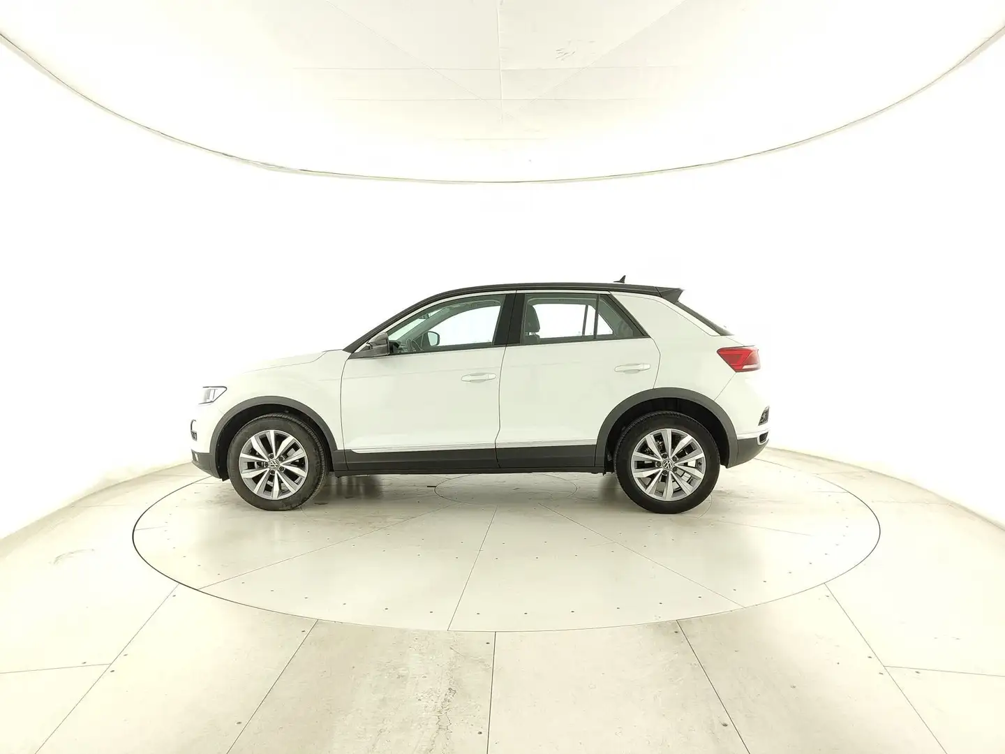 Volkswagen T-Roc 2017 1.0 tsi Style 110cv Bianco - 2