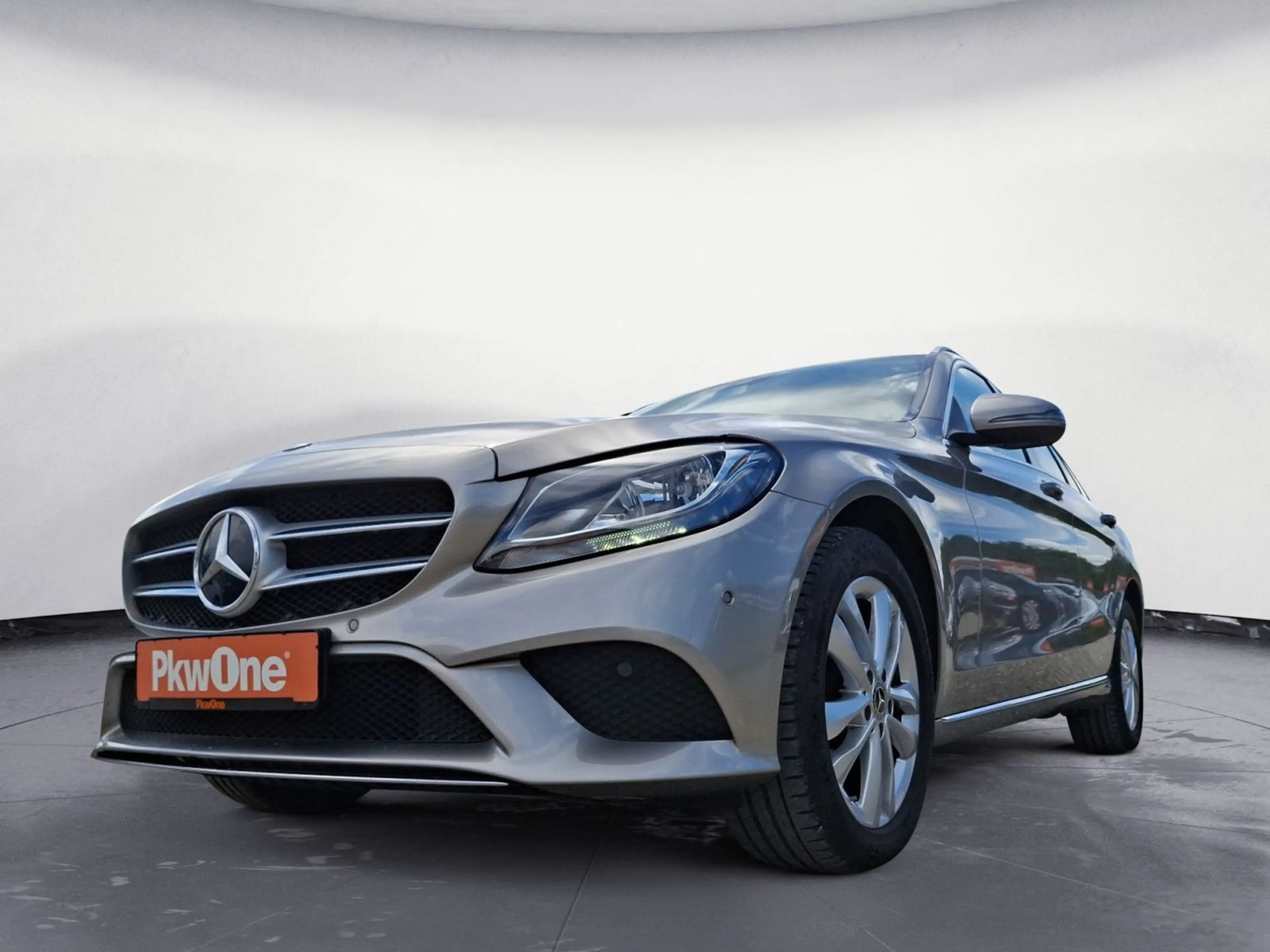 Mercedes-Benz C 220 d T Avantgarde SHZ*PDC*KAMERA*KLIMA — photo 12