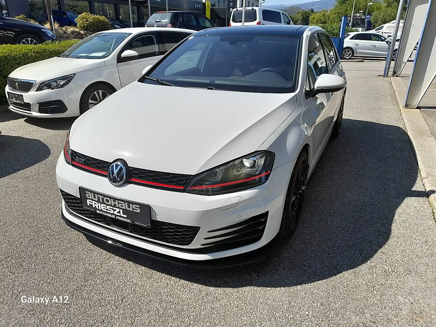 Volkswagen Golf GTI 2,0 TSI DSG Performance Weiß - 1