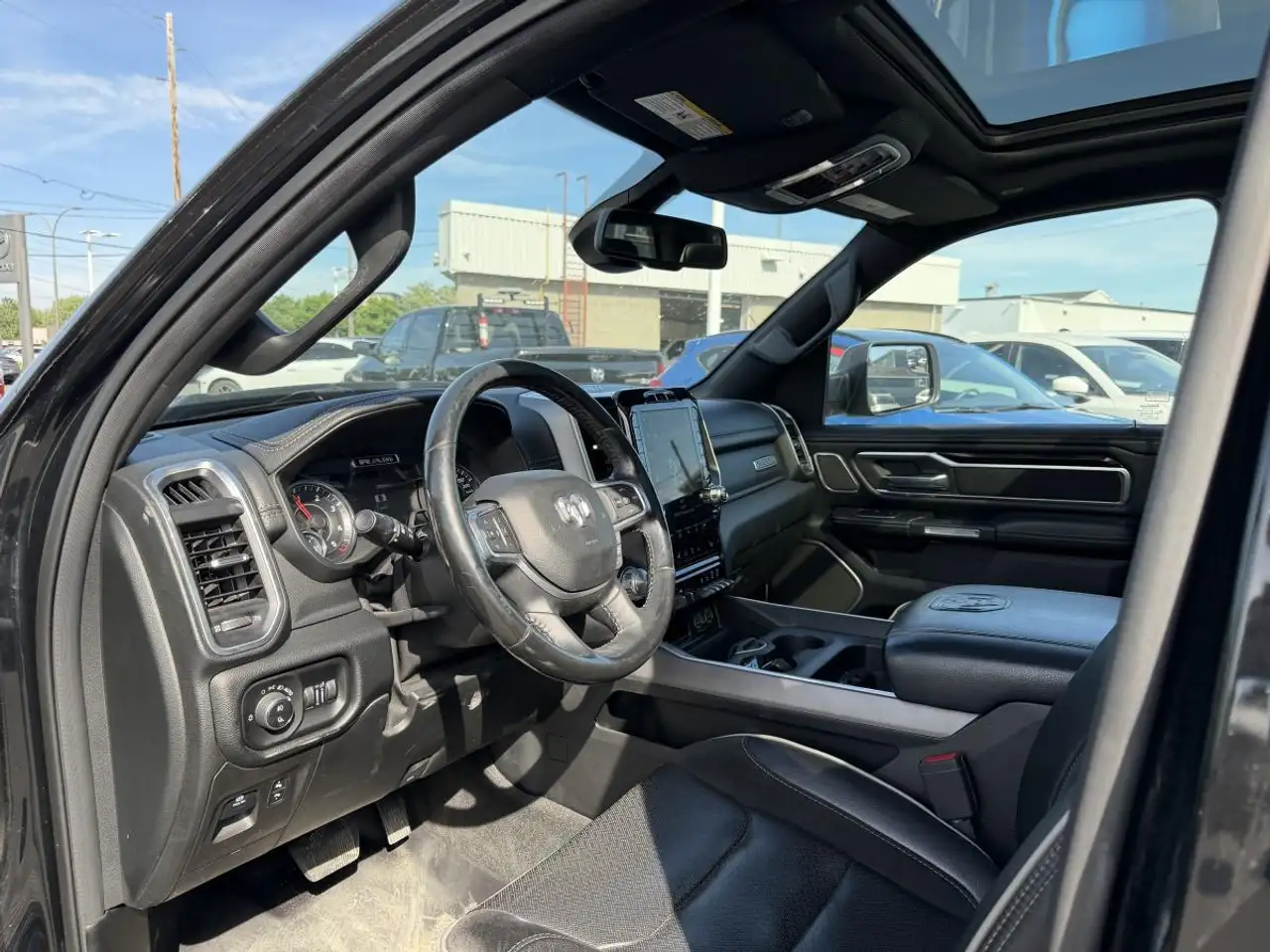 RAM 1500 photo RAM 1500