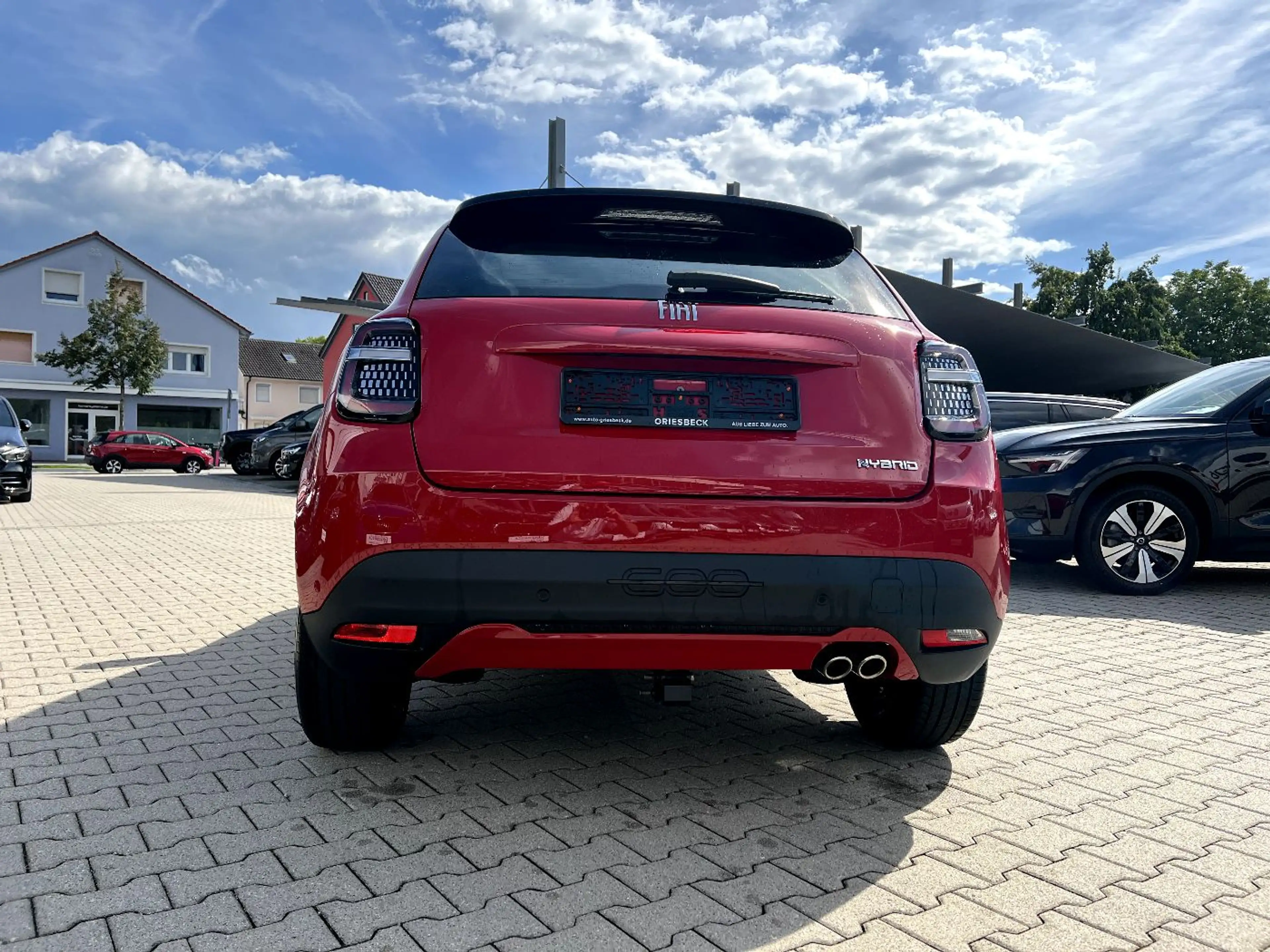 Fiat 600 1.2 Hybrid *LED Navi AHK Sitzh. ACC DAB PDC* — photo 3