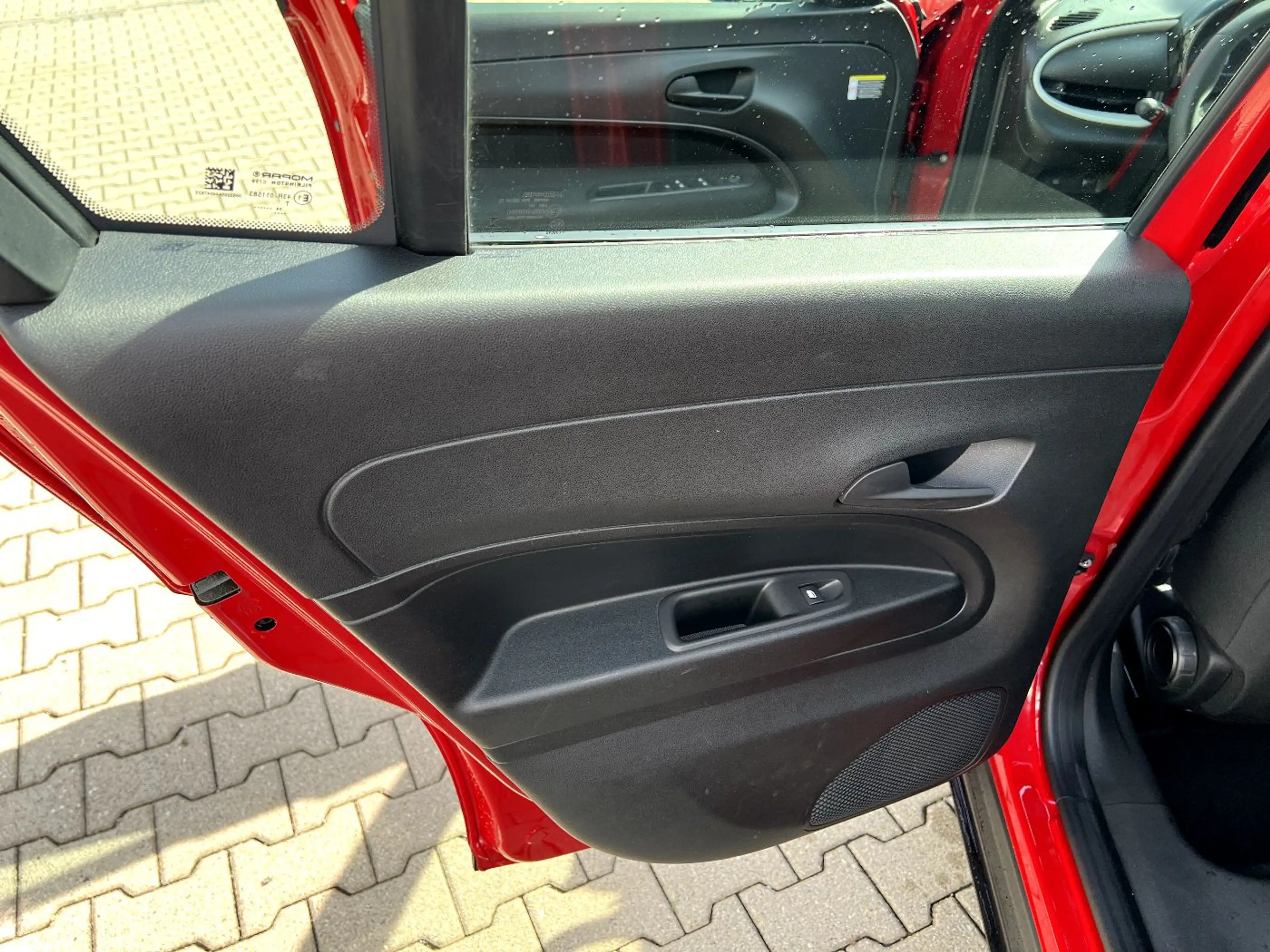 Fiat 600 1.2 Hybrid *LED Navi AHK Sitzh. ACC DAB PDC* — photo 12