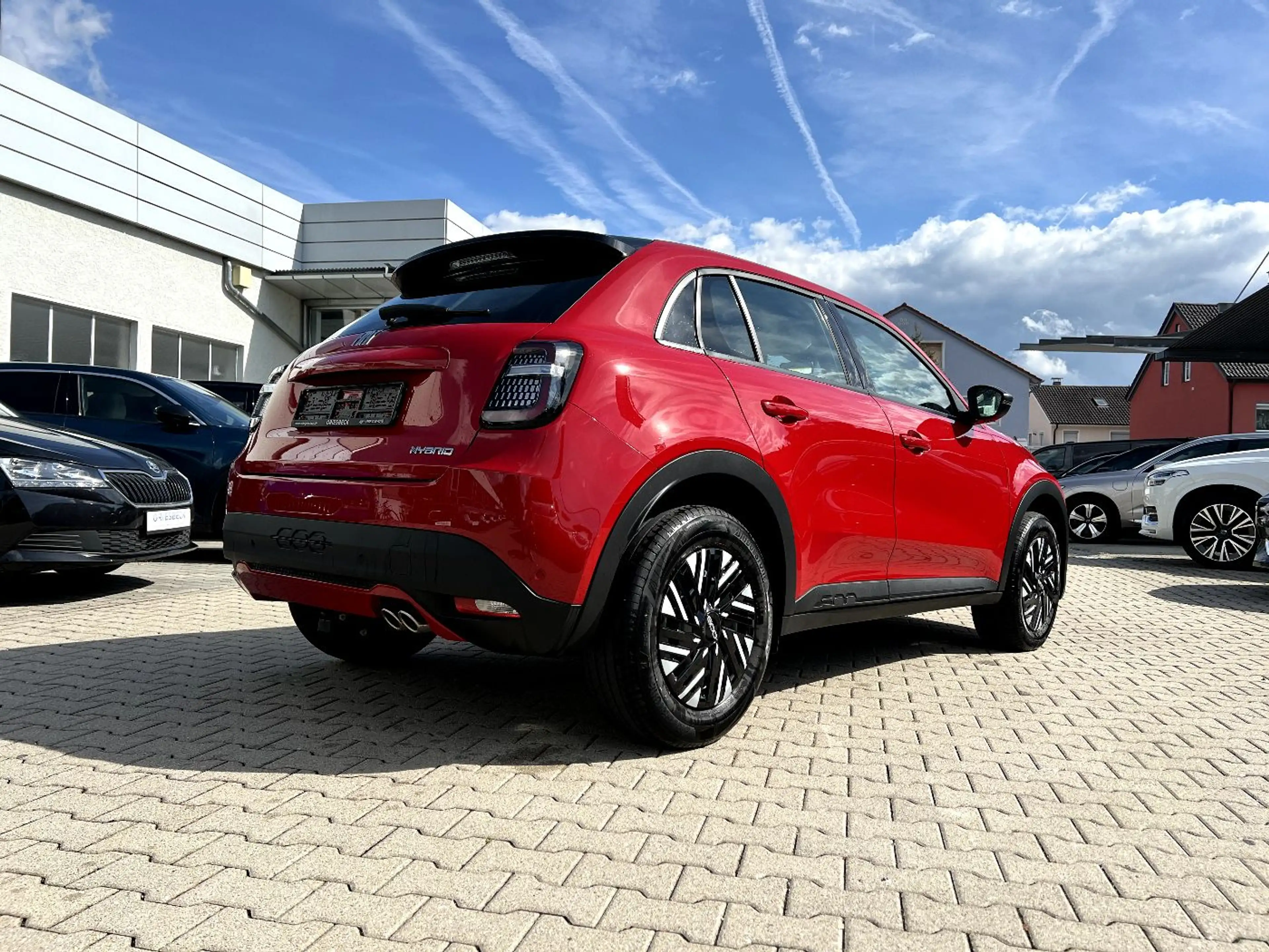 Fiat 600 1.2 Hybrid *LED Navi AHK Sitzh. ACC DAB PDC* — photo 4