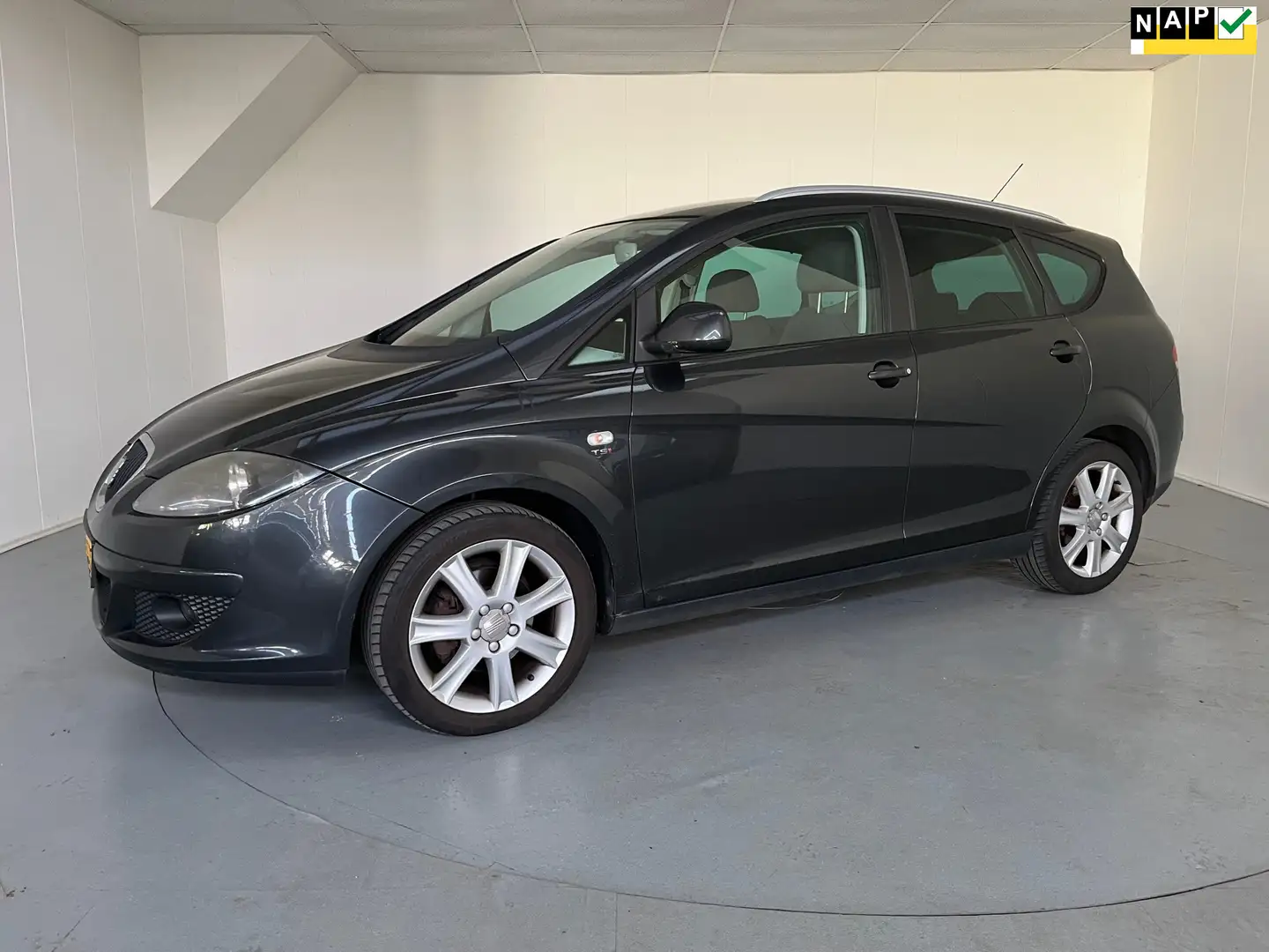 SEAT Altea XL 1.4 TSI Stylance Airco, LMV, Trekhaak Grijs - 1