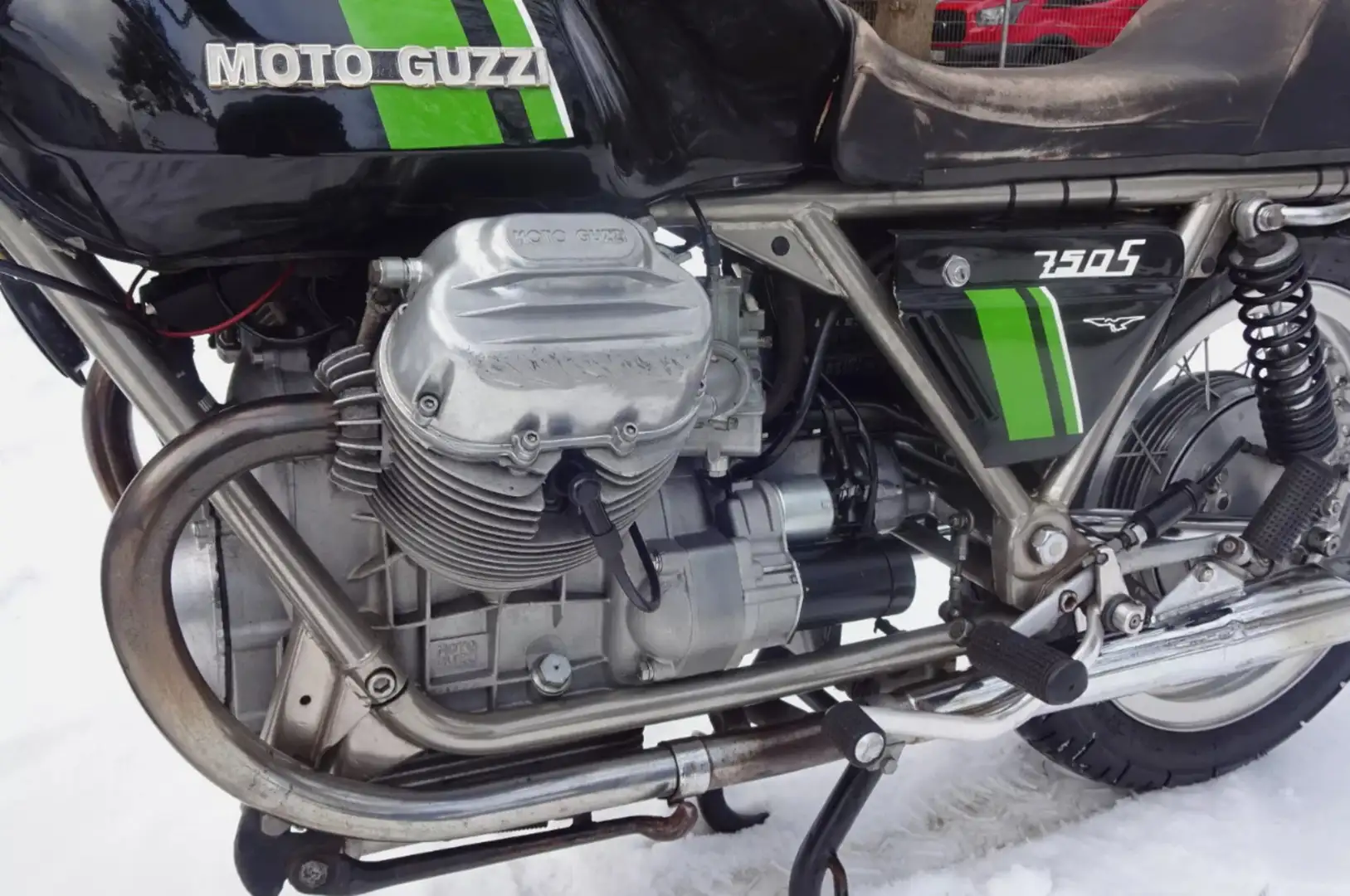 Moto Guzzi V7 Sport Vert - 2