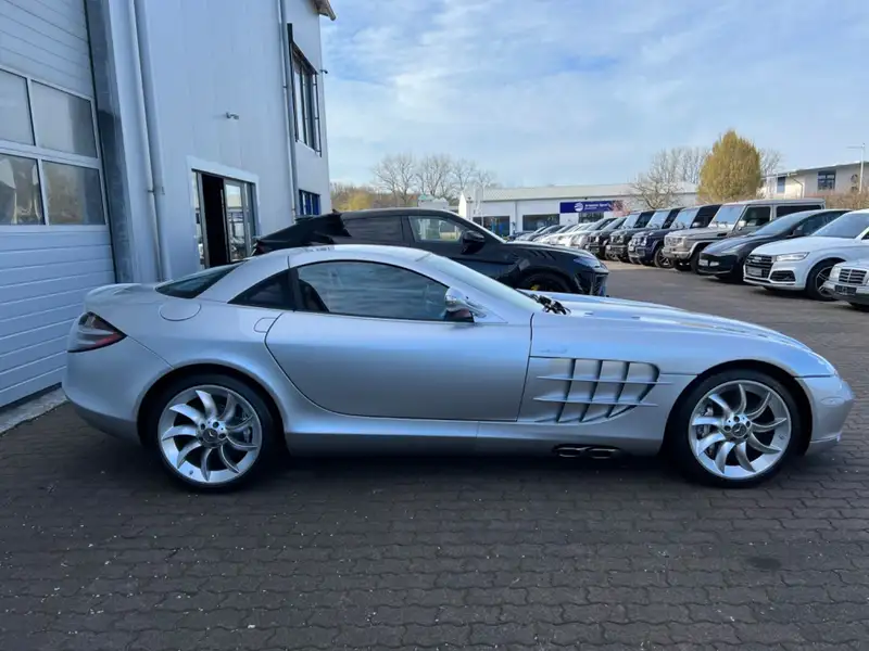 Annonce voiture d'occasion Mercedes-Benz SLR - CARADIZE