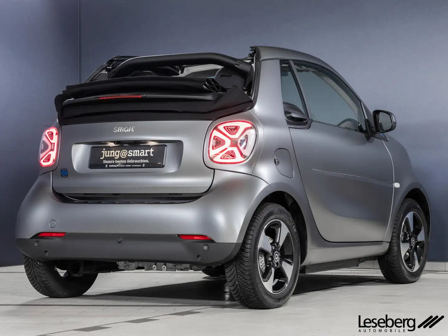 smart forTwo ForTwo Cabriolet EQ Passion LED/22 kW/JBL/Kamera Grau - 2