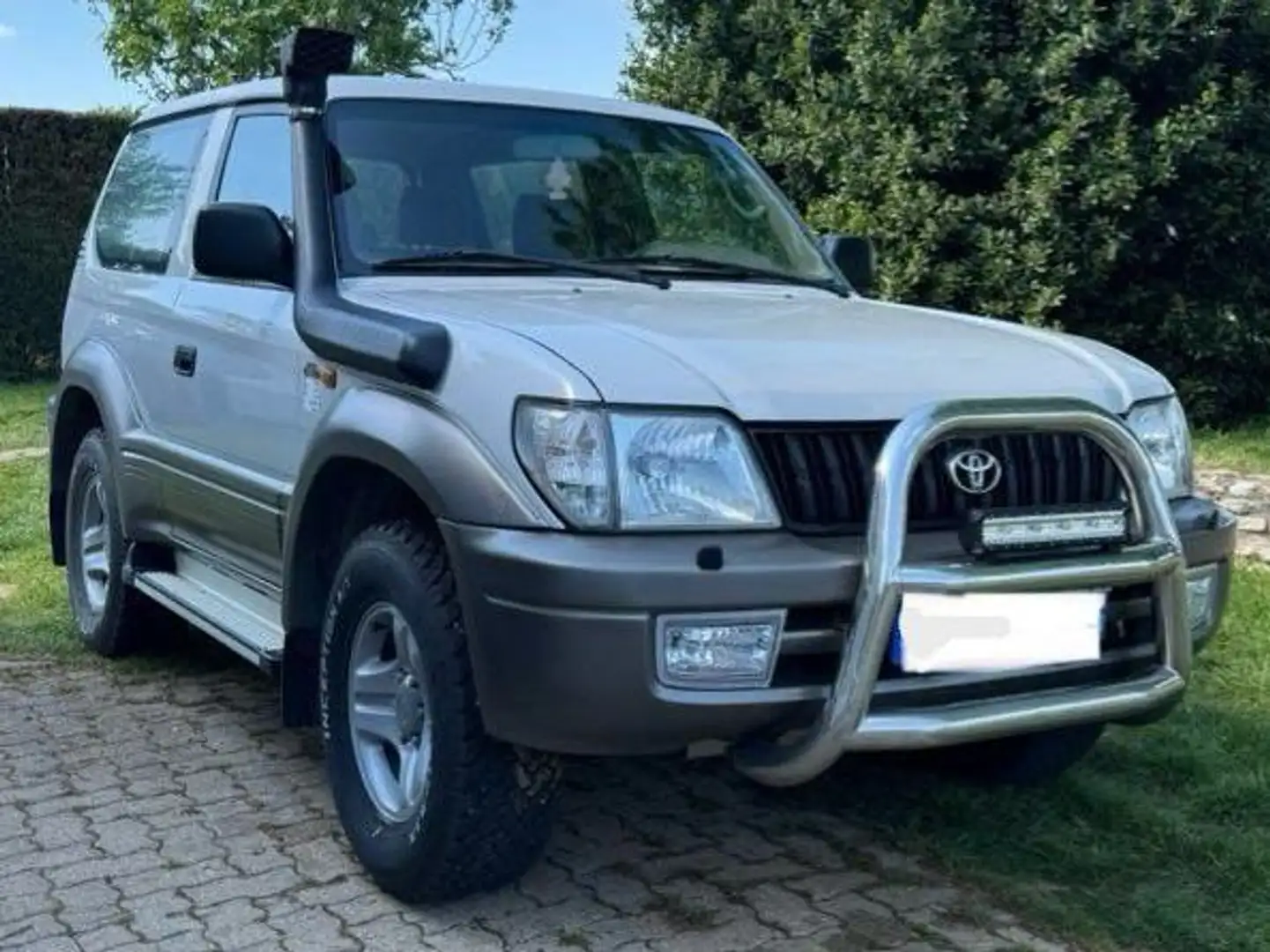 Toyota Land Cruiser kzj90 - 1