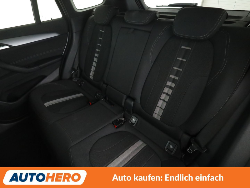 BMW X1 xDrive 25e Advantage Aut.*NAVI*HUD*LED* — photo 14