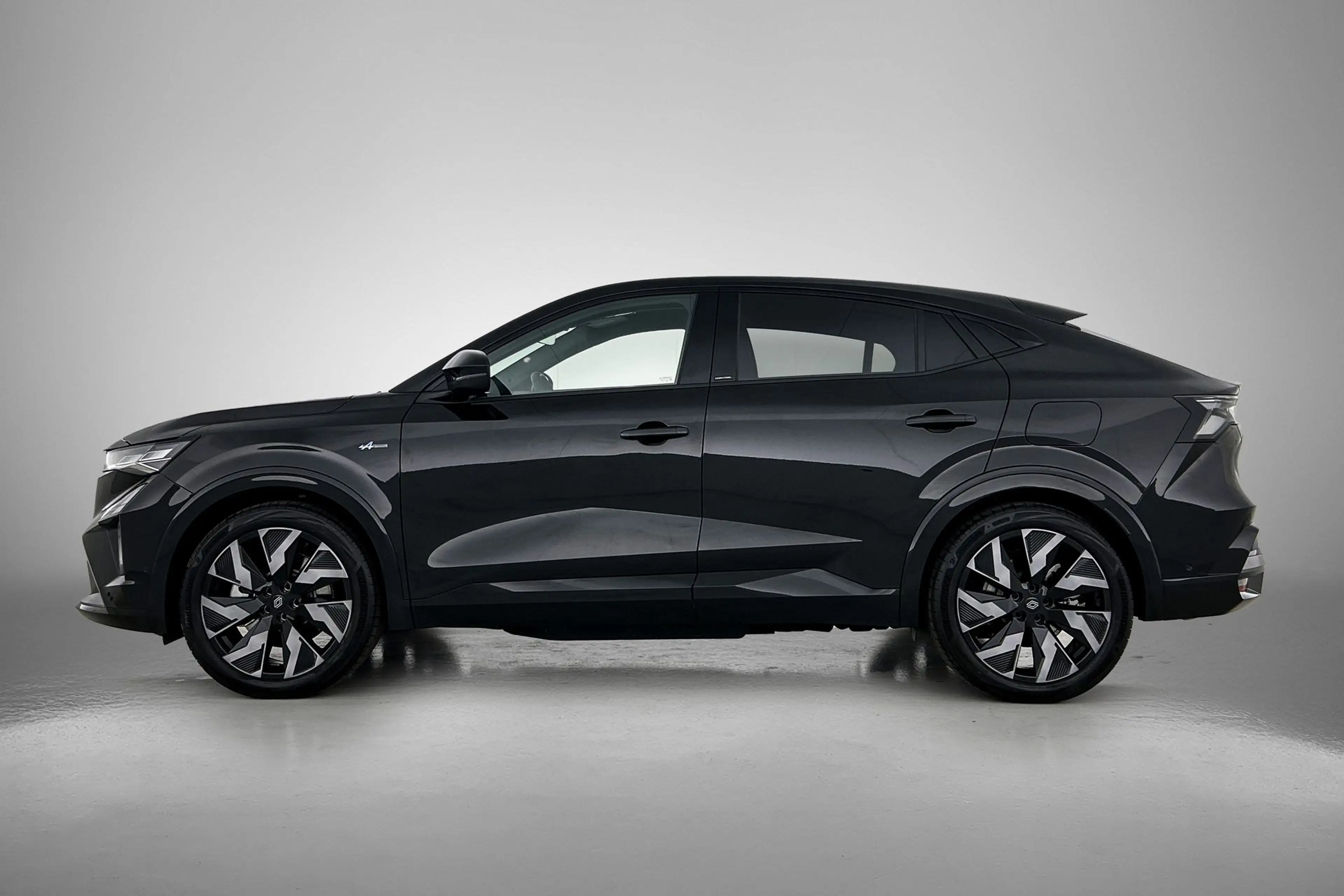 Renault Rafale 1.2 E-Tech 4x4 plug-in hybrid 300 esprit Alpine Ma — photo 3