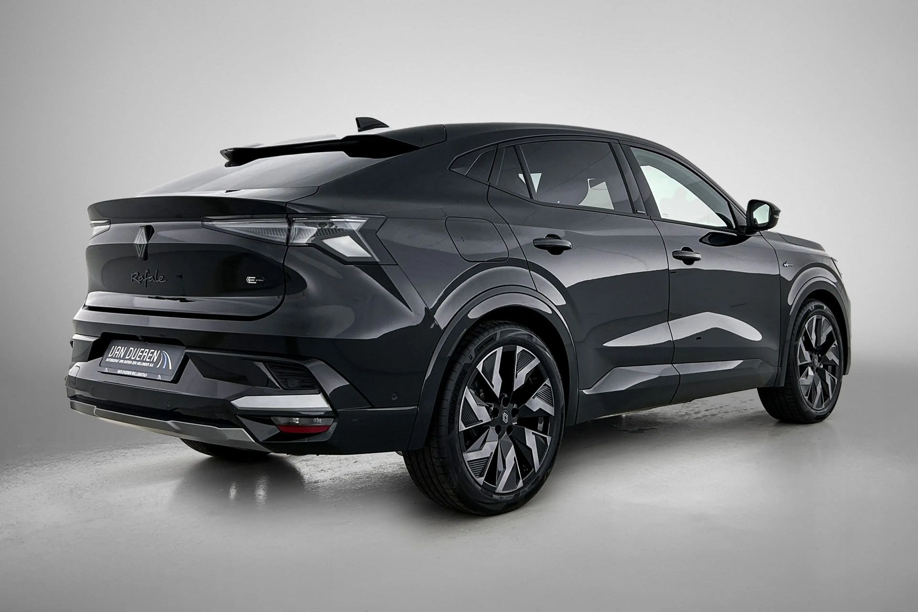 Renault Rafale 1.2 E-Tech 4x4 plug-in hybrid 300 esprit Alpine Ma — photo 7