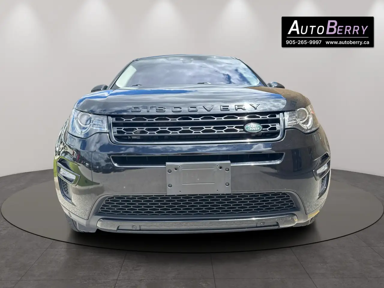 Land Rover Discovery Sport photo Land Rover Discovery Sport
