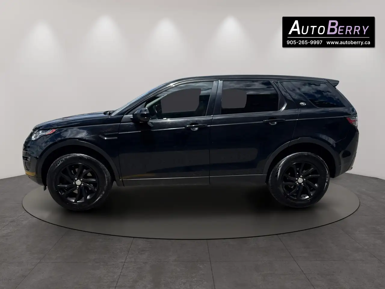 Land Rover Discovery Sport photo Land Rover Discovery Sport
