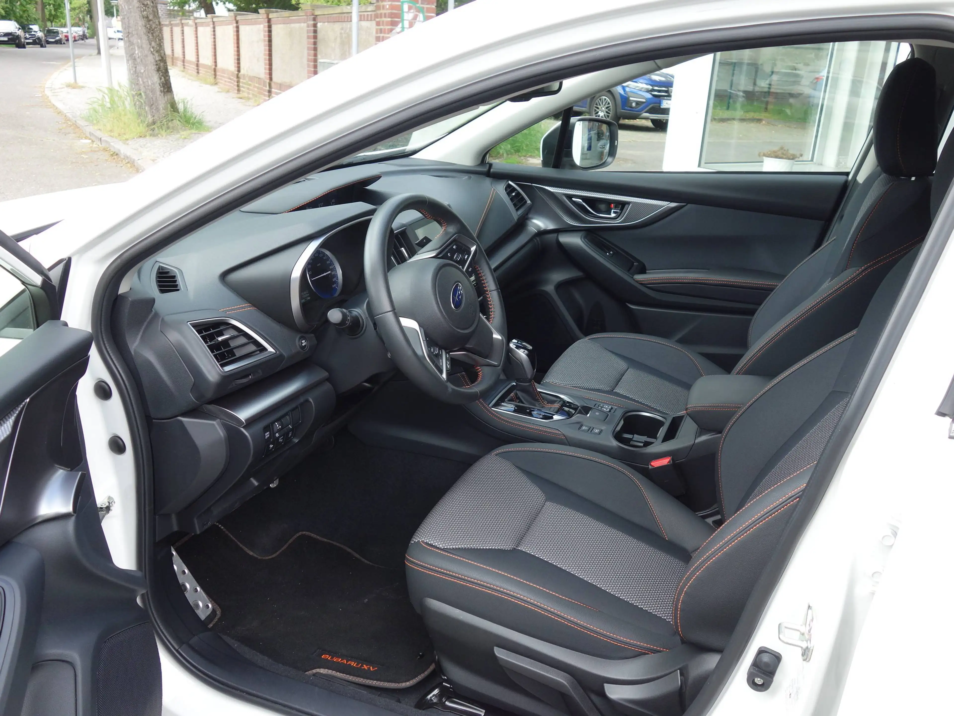 Subaru XV XV Hybrid 2.0ie Lineartronic Comfort — photo 7