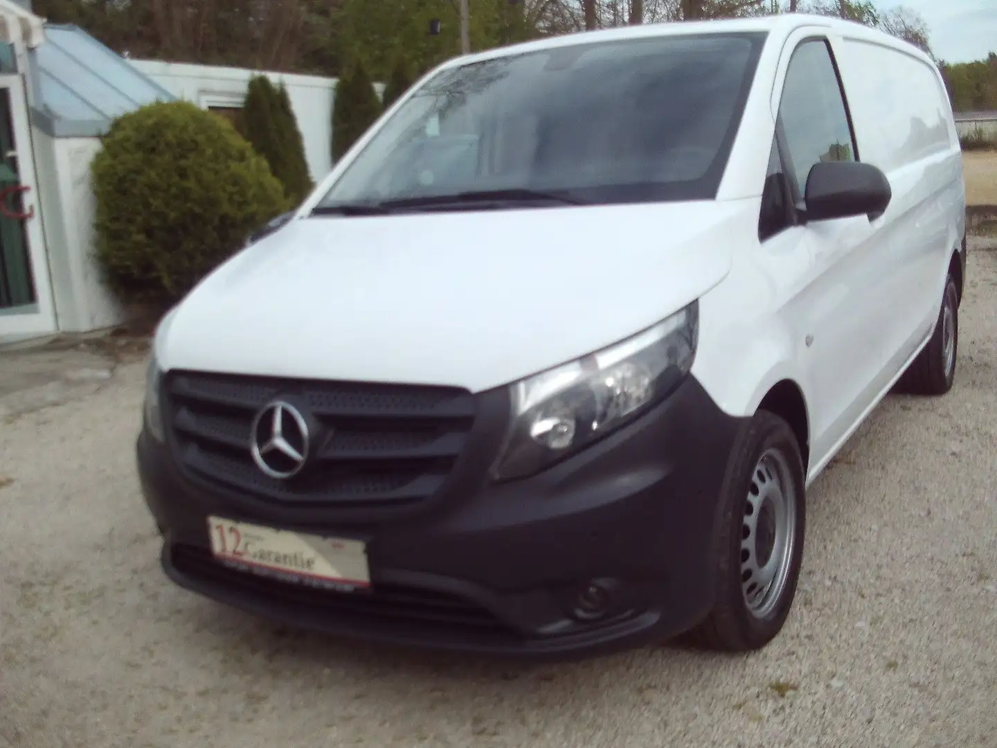 Mercedes-Benz Vito Kasten 114/ CDI/BT 4x4 lang AHK,NAVI,PDC,SO Weiß - 1
