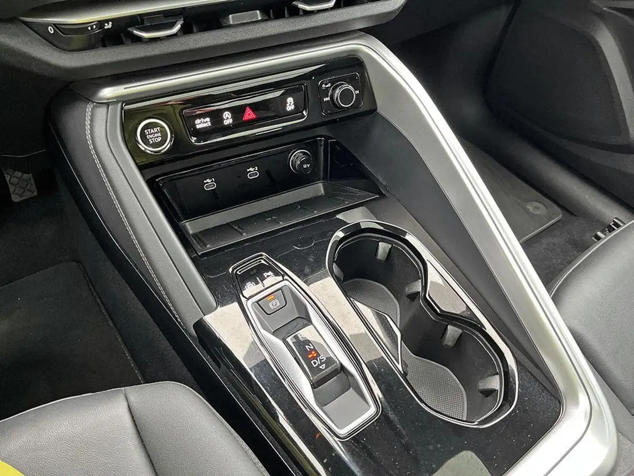 Audi Q5 снимка Audi Q5