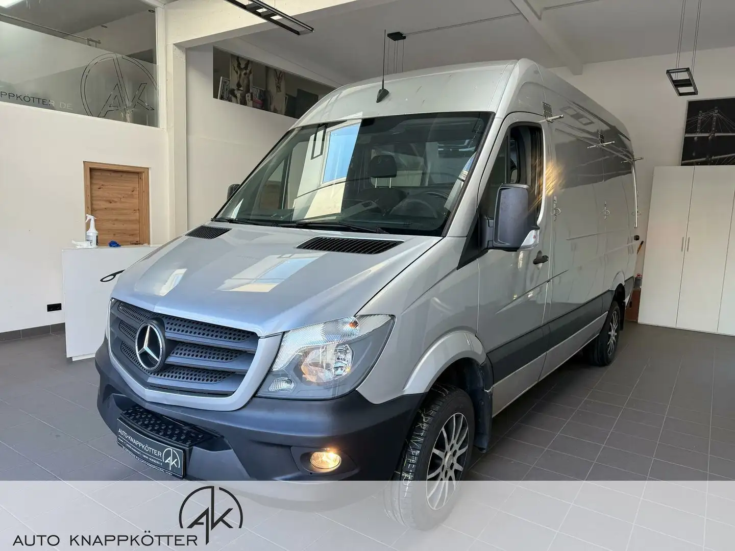 Mercedes-Benz Sprinter II HKa 319 CDI BlueTEC Euro 6 Zilver - 2