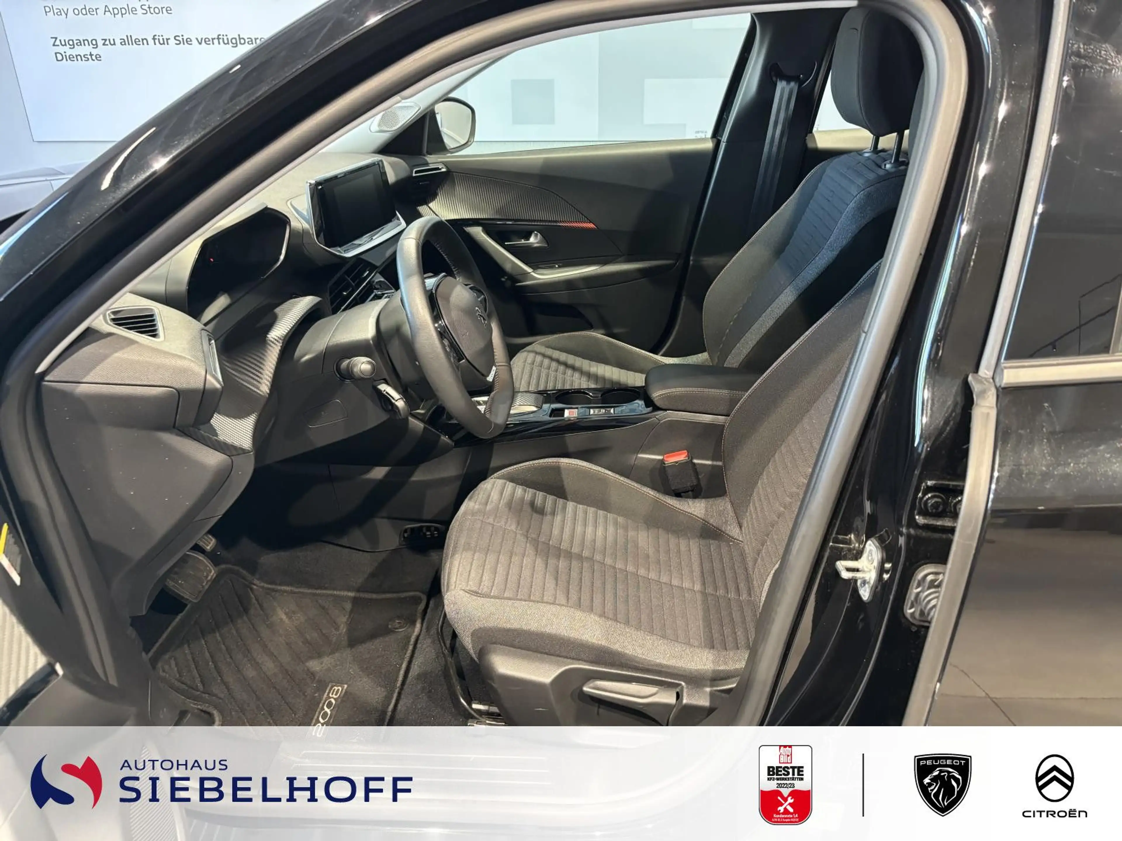 Peugeot 2008 e-2008 Active Elektromotor 136 — photo 12