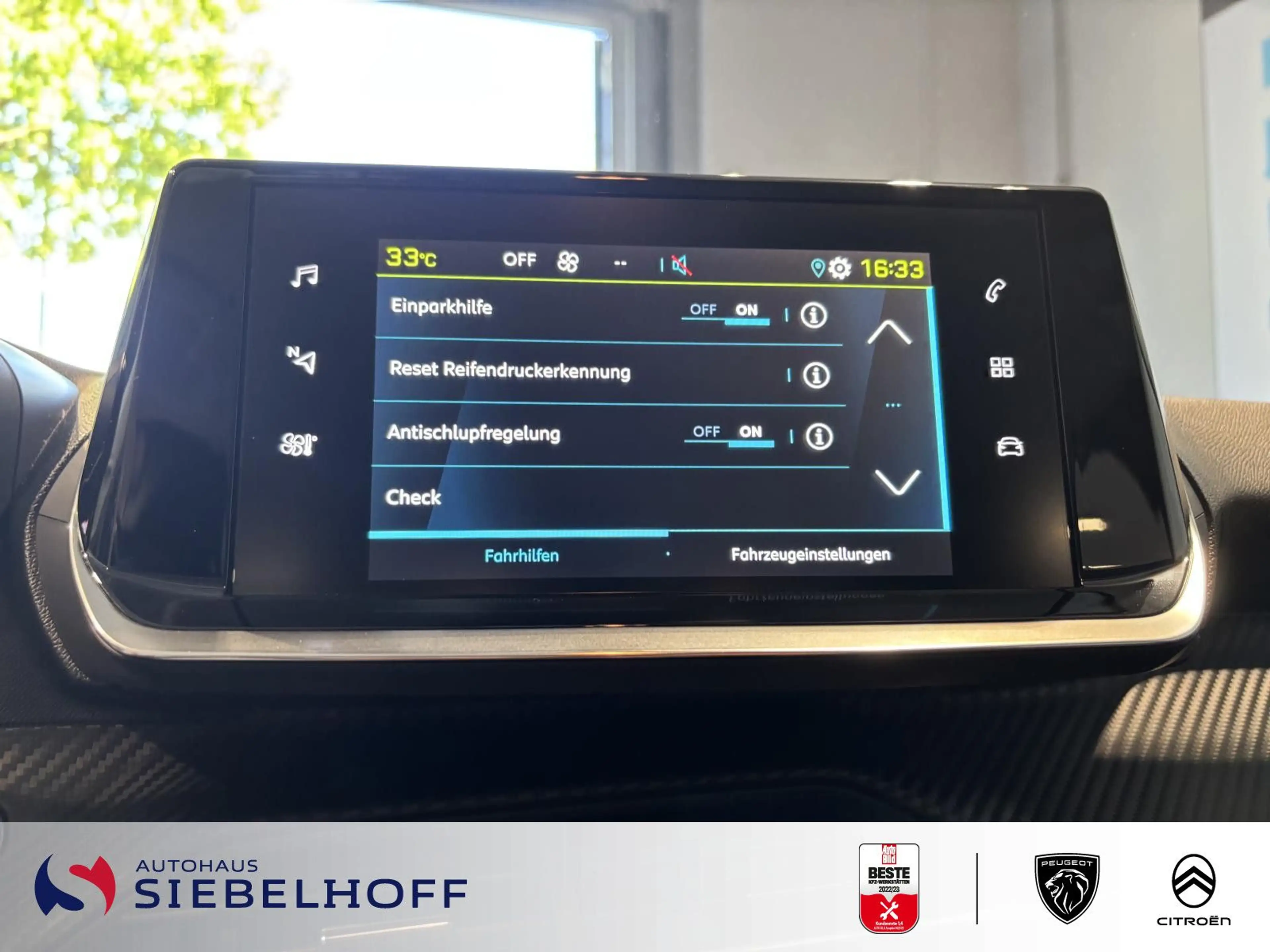 Peugeot 2008 e-2008 Active Elektromotor 136 — photo 15