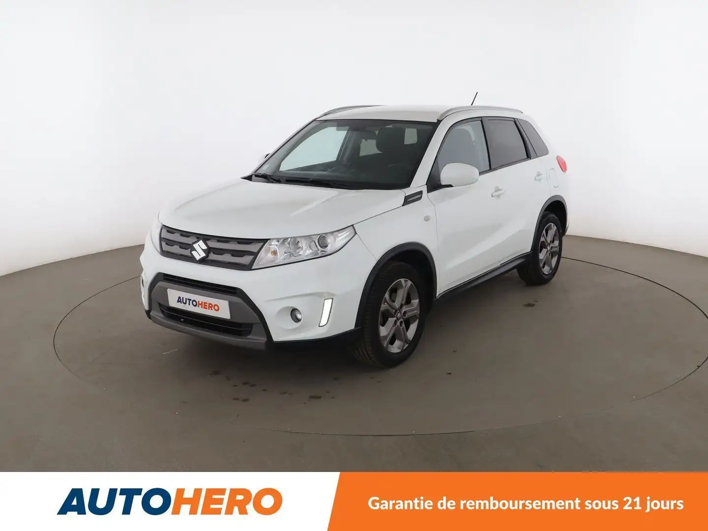 Suzuki Vitara 1.6 VVT Privilege Blanc - 1