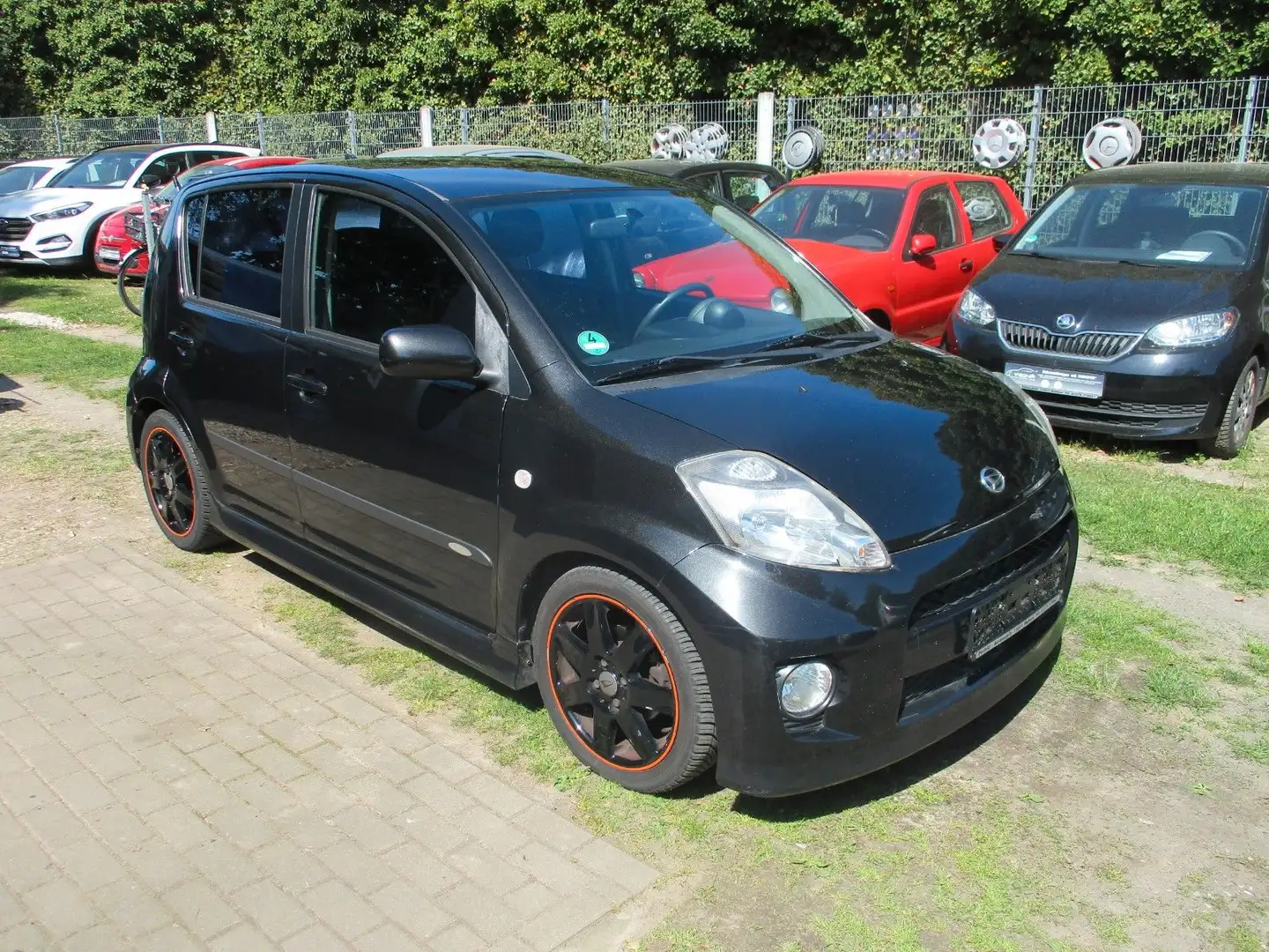 Daihatsu Sirion 1.3 Sport Noir - 1