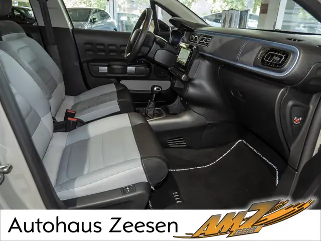 Citroen C3 view 2